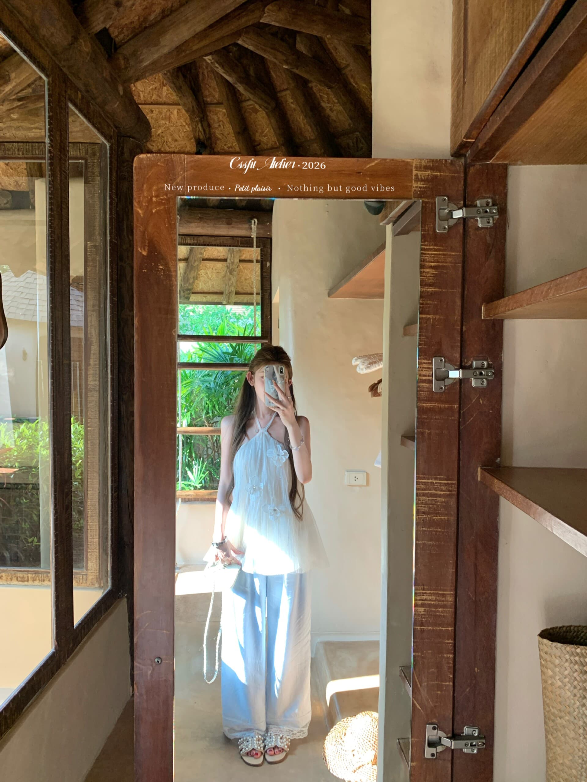 프랑스식 순수한 욕망 요정 바람 3 차원 꽃 민소매 행침 목 여성 드레스 여름 패션 섹시함 백리스 드레스 상세 이미지 27