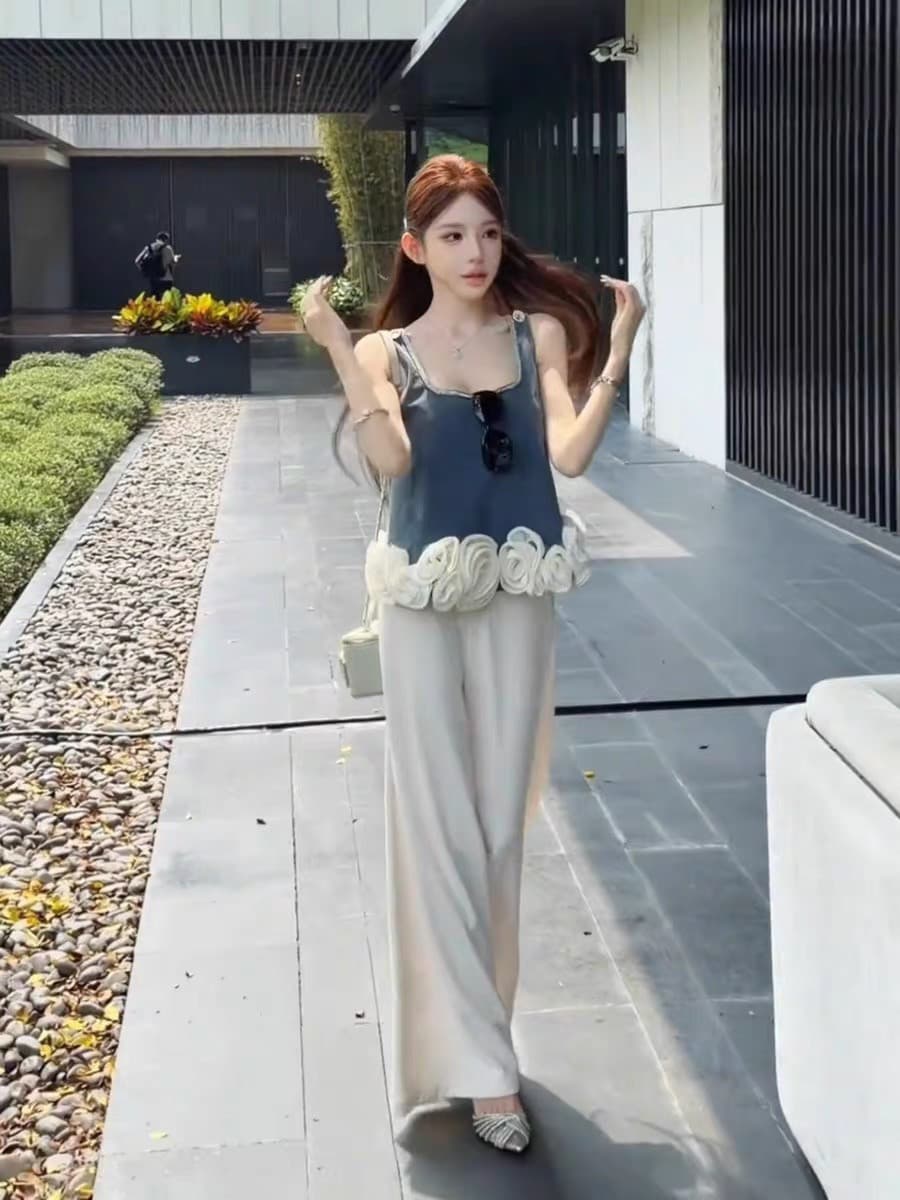 레트로 항구 바람 진한 파란색 데님 넓은 다리 길이 바지 세트 여성 봄 새로운 3 차원 꽃 조끼 맨위 상세 이미지 12