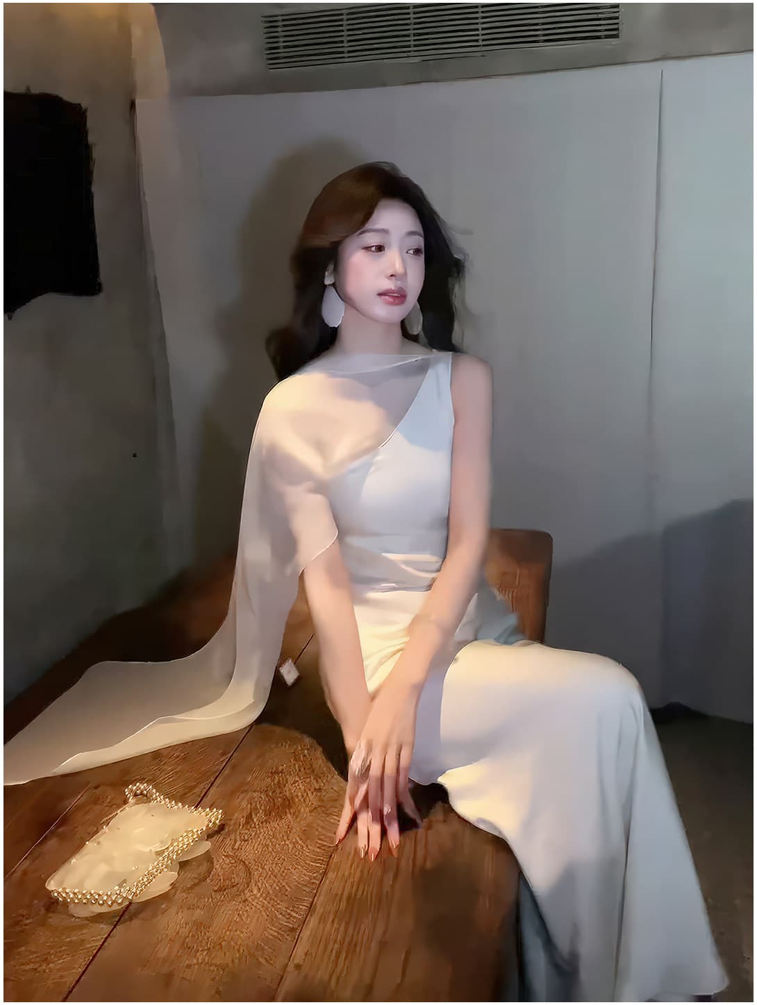 프랑스식 부드러운 바람 리본 비스듬한 어깨 화이트 여성 드레스 여름 2026 새로운 디자인 센스 허리 수축 슬림해 보이는 롱 스커트 상세 이미지 2
