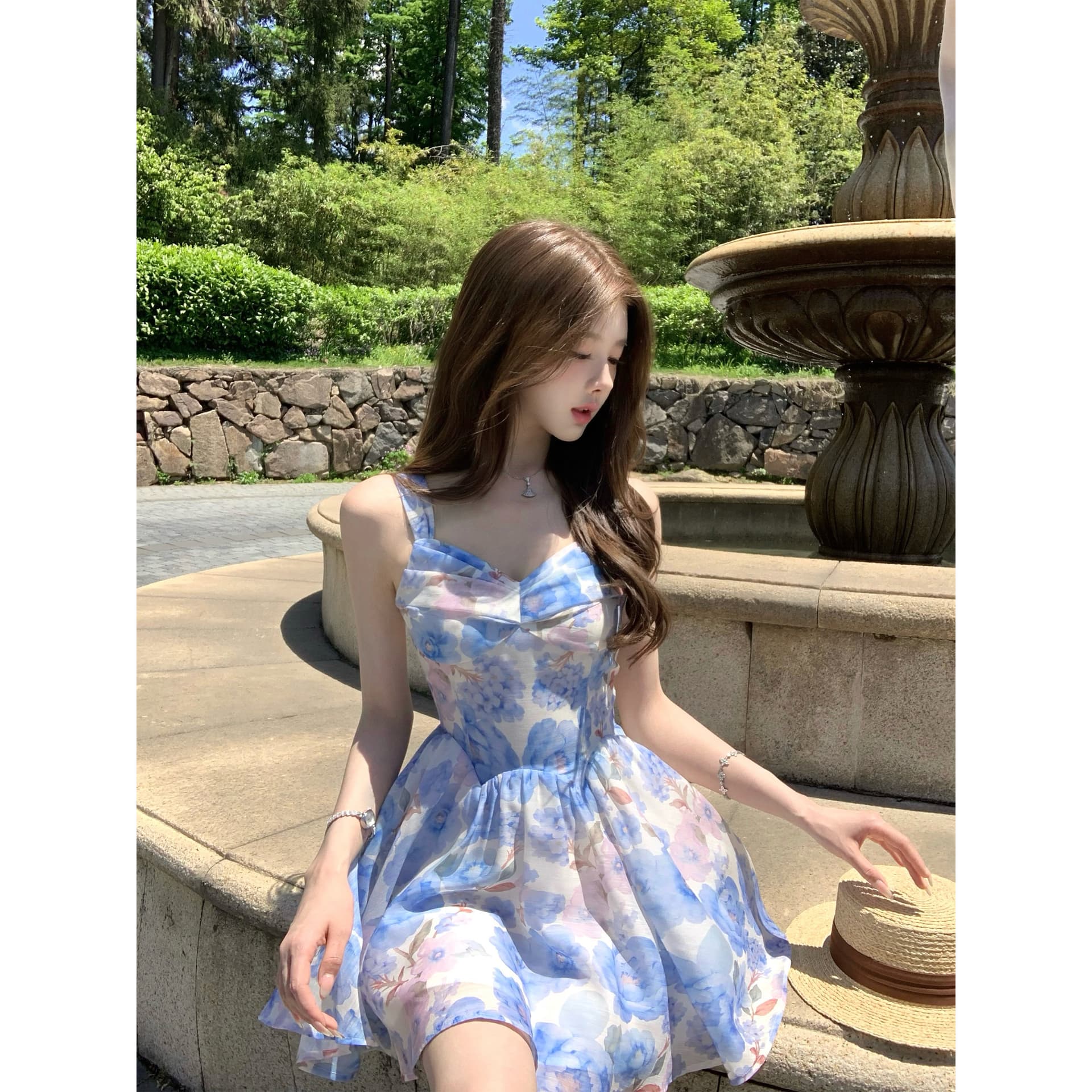q 여자 집 신제품 9 접기 하늘빛 유토피아 슬립 톰 글 래 원인 블루 꽃무늬 몸매 가꾸기 휴가 드레스 이미지 2