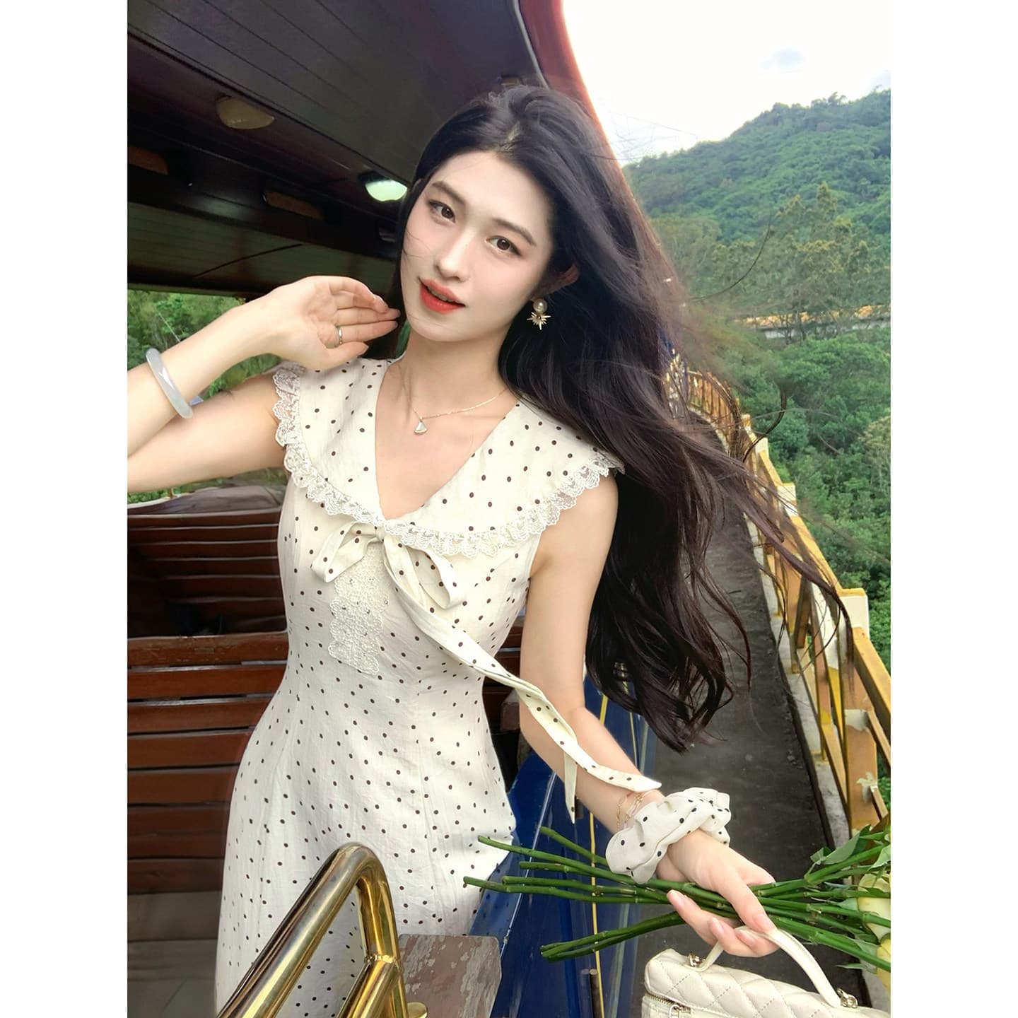 링 茜 거만한 와우 첫사랑 베이비 칼라 도트 무늬 여성 드레스 여름 프랑스식 나비 매듭 민소매 조끼 큰 진자 롱 스커트 이미지 4