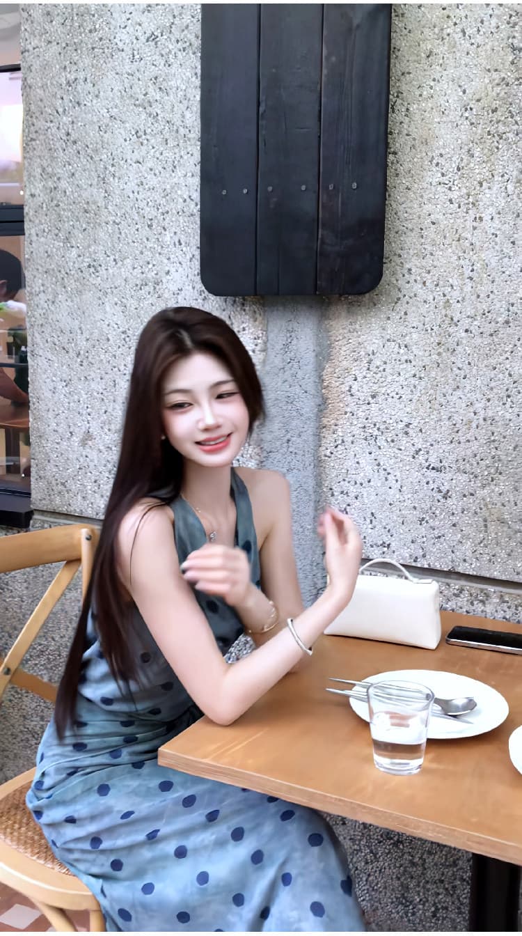 프랑스식 레트로 우아함 도트 무늬 흔들다 칼라 민소매 여성 드레스 여름 몸매 가꾸기 허리 수축 민소매 품격 타이트 스커트 롱 스커트 상세 이미지 5
