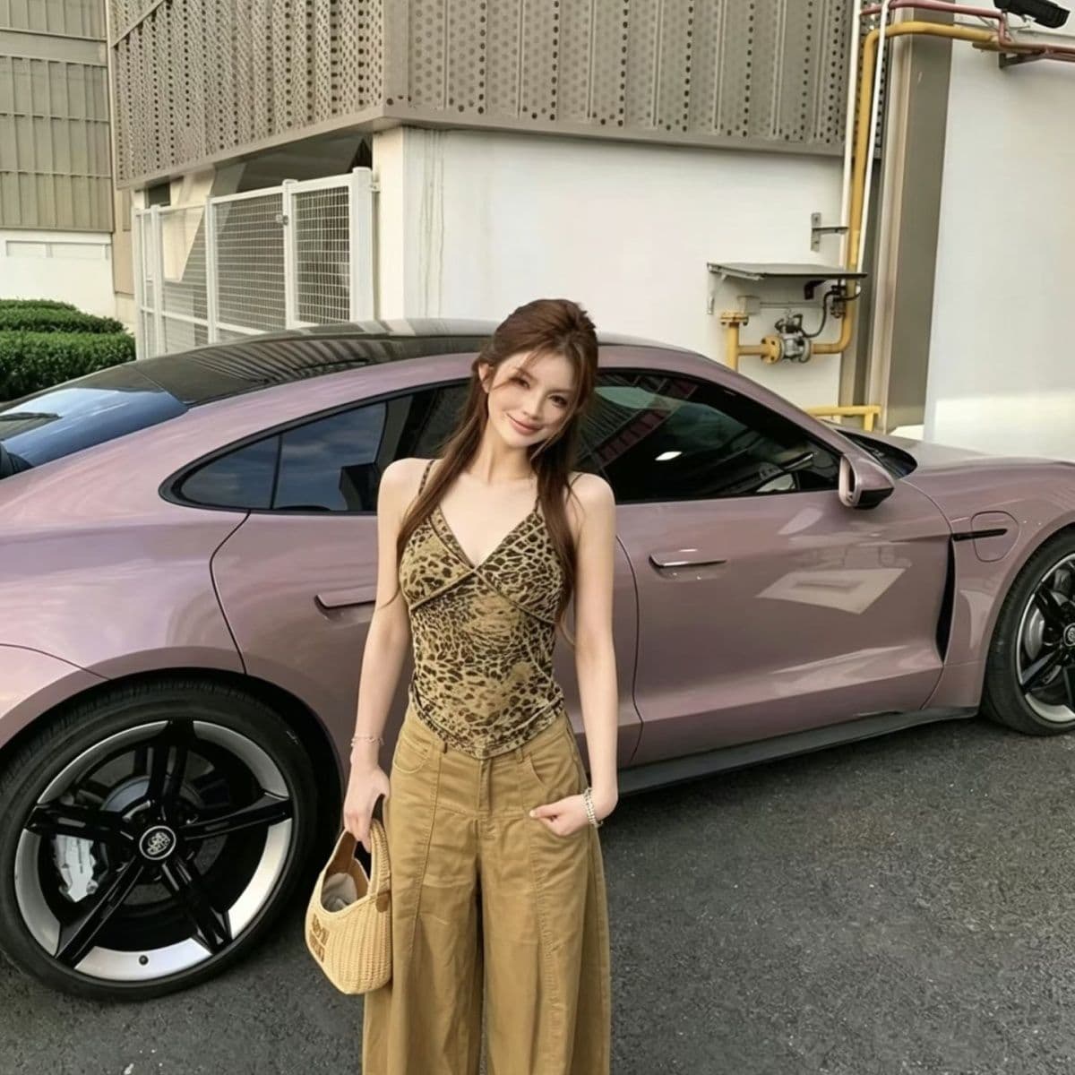 레트로 레오파드 무늬 몸매 가꾸기 V넥 조끼 여름 섹시함 민소매 슬립 맨위 루즈핏 넓은 다리 청바지 여성복 이미지 3