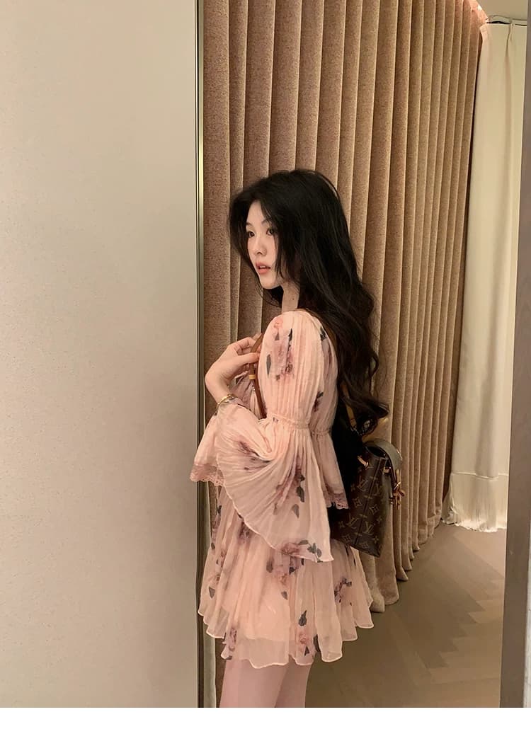 대 eees 나카지마 장미 프랑스식 중년 낭만주의 오프숄더 광장 칼라 둘 착용 플리츠 꽃무늬 휴가 바람 세트 상세 이미지 15