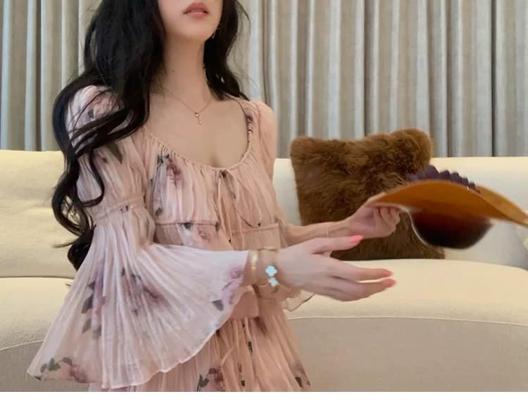 대 eees 나카지마 장미 프랑스식 중년 낭만주의 오프숄더 광장 칼라 둘 착용 플리츠 꽃무늬 휴가 바람 세트 상세 이미지 34