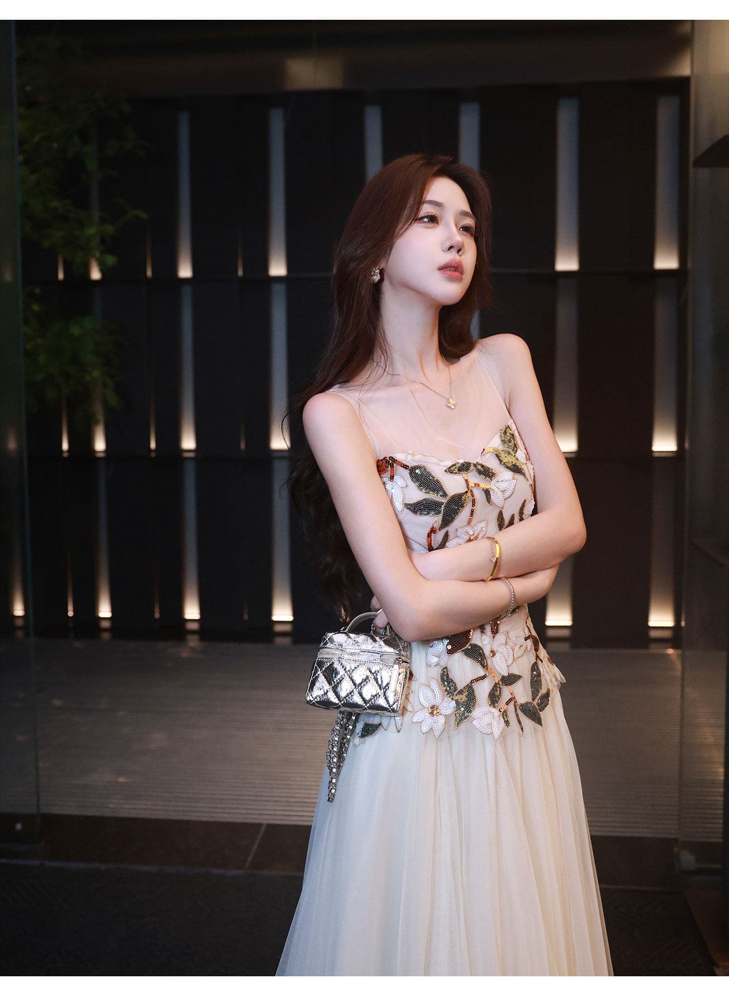 무쯔리 목자이 ~ 중 리 빛 럭셔리 분위기 센스 민소매 패치워크 자수 조끼 허리 수축 맨위 망사 반신 치마 세트 여름 상세 이미지 8
