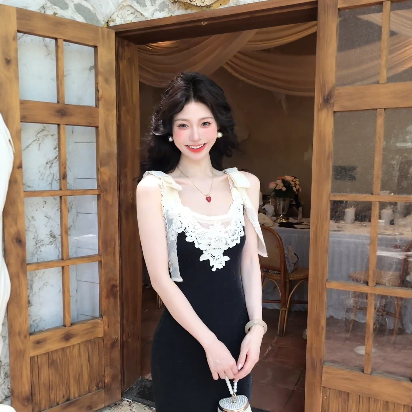 그는 벤 바람 검정색 레이스 슬립 여성 드레스 2026 여름 새로운 허리 수축 슬림해 보이는 타이트 스커트 품격 치마 이미지 3