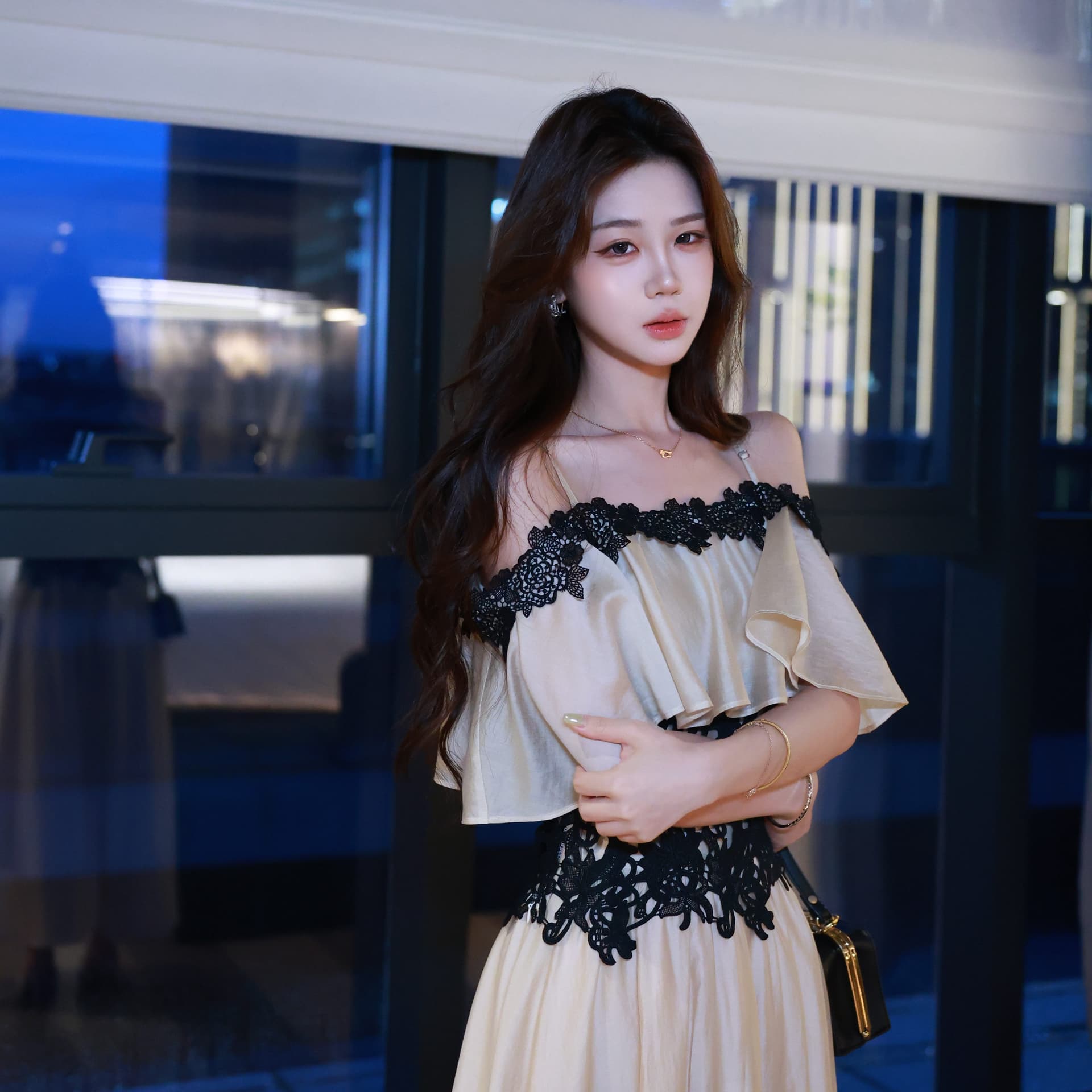 무쯔리 목자이 ~ 중 리 부드러운 순수한 욕망 바람 레이스 허리 인감 오프숄더 슬립 맨위 주간 실크 도루 센스 반신 치마 세트 이미지 4