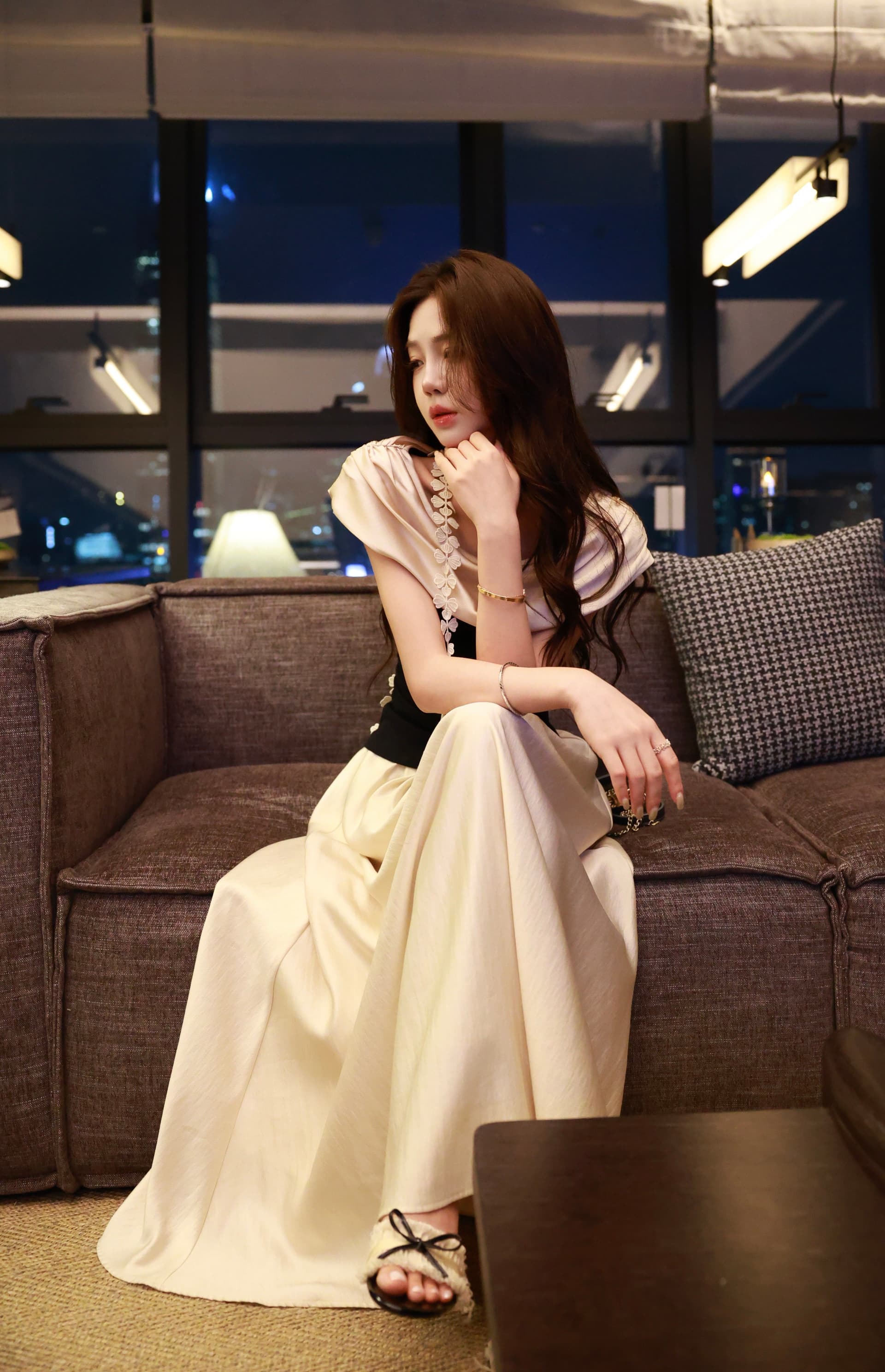 무쯔리 목자이 ~ 중 리 부드러운 순수한 욕망 바람 레이스 허리 인감 오프숄더 슬립 맨위 주간 실크 도루 센스 반신 치마 세트 상세 이미지 11