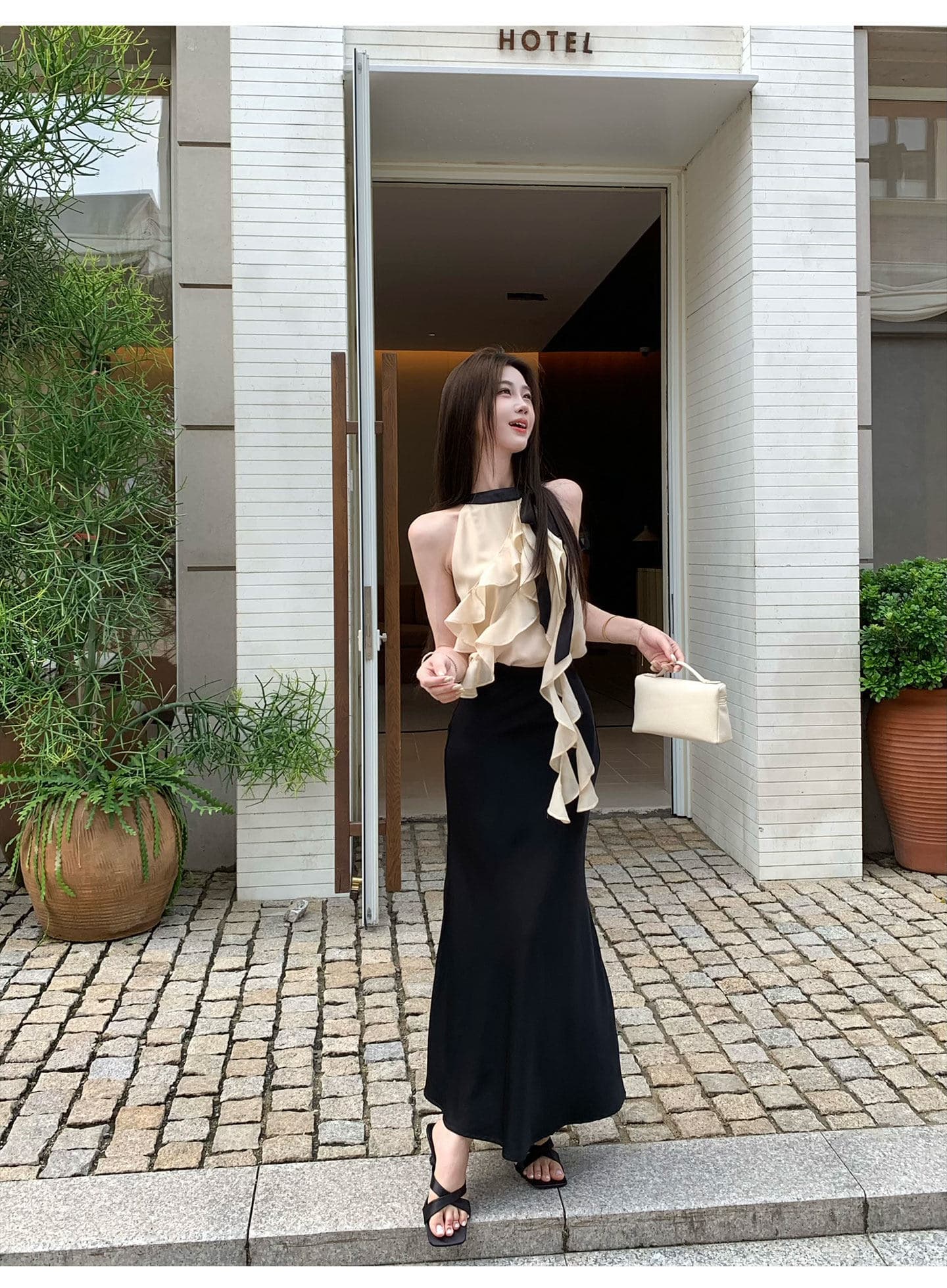 무쯔리 목자이 ~ 중 리 부드러운 빛 요리 한 바람 민소매 행침 목 프릴 쇼트 스타일 맨위 하이웨이스트 새틴 반신 치마 세트 상세 이미지 3
