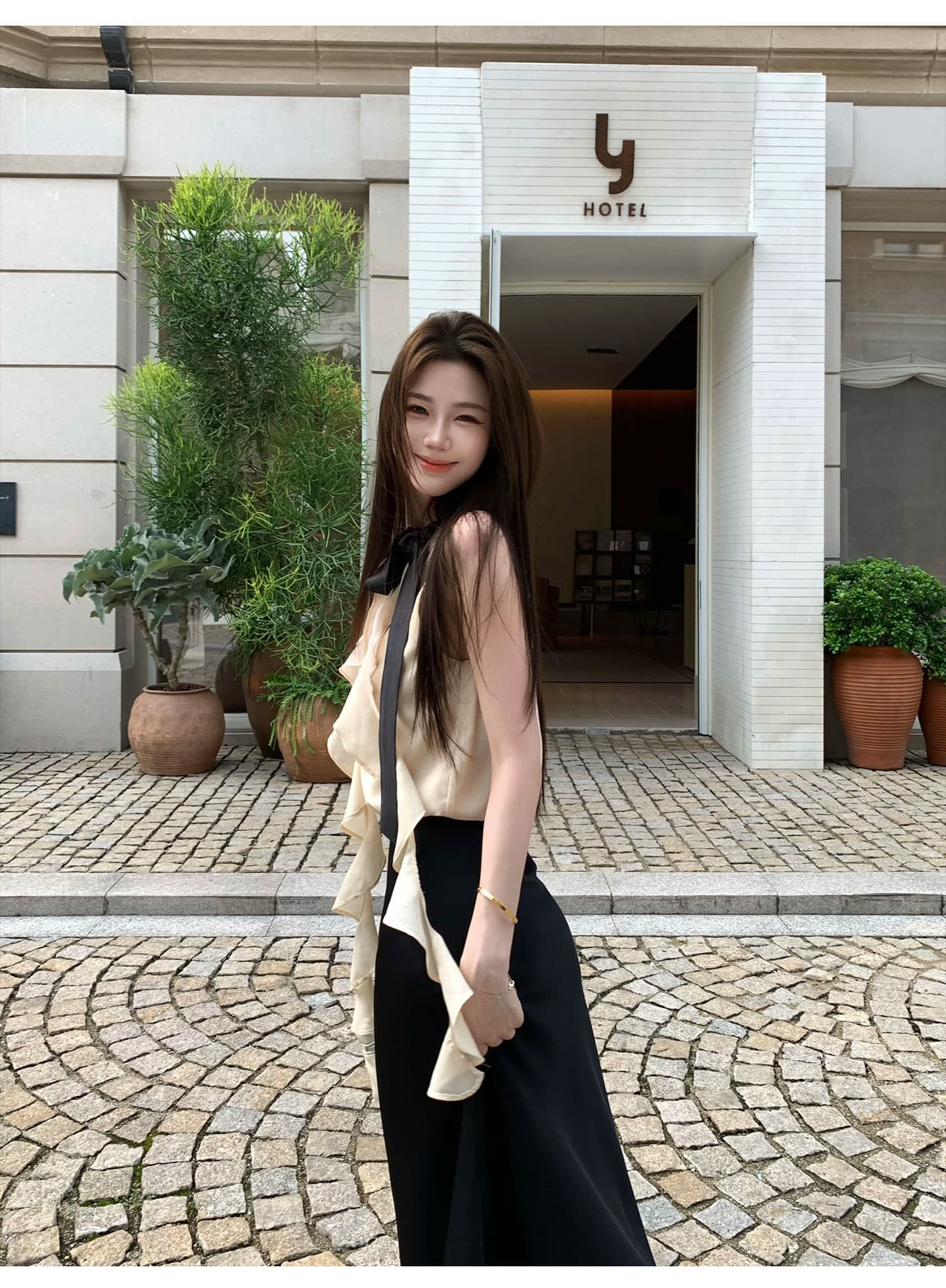 무쯔리 목자이 ~ 중 리 부드러운 빛 요리 한 바람 민소매 행침 목 프릴 쇼트 스타일 맨위 하이웨이스트 새틴 반신 치마 세트 상세 이미지 8