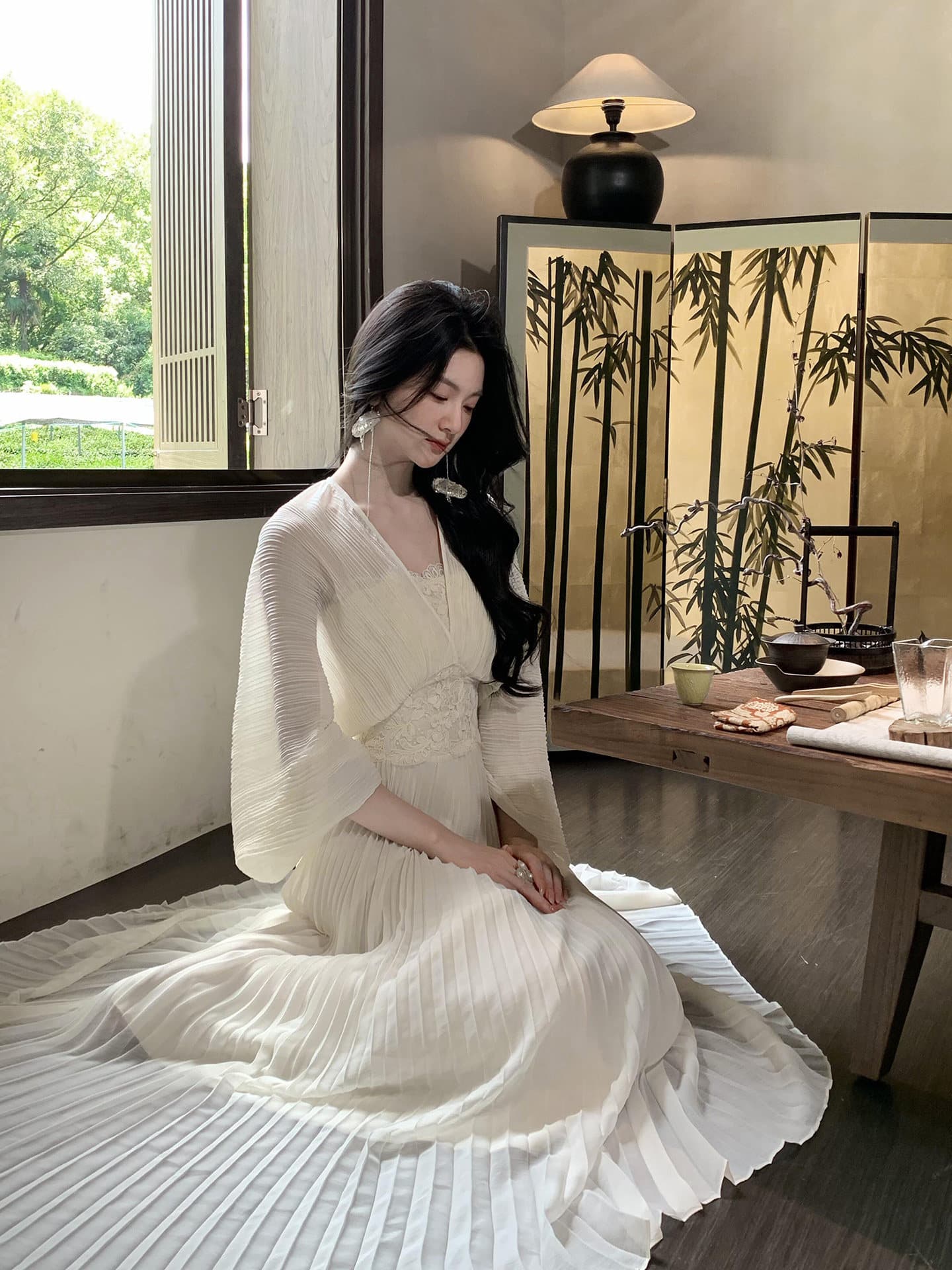 특별 아름다운 ~ 중 여성 드레스 프랑스식 부드러운 바람 감기 센스 무거운 작업 루즈핏 플리츠 레이스 V넥 길다 치마 상세 이미지 4