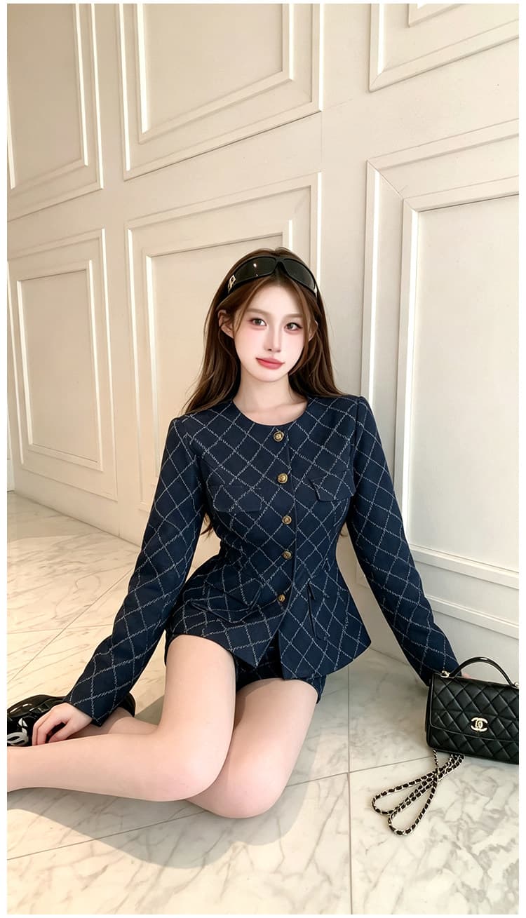 프랑스식 작은 샤넬 스타일 링 그리드 긴팔 세트 여성 가을 허리 수축 맨위 하이웨이스트 넓은 다리가 짧다. 바지 슬림해 보이는 디스플레이 높음 착용 가져 가라. 상세 이미지 3
