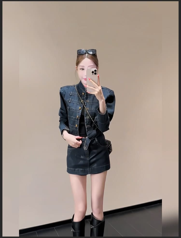 레트로 궁정 바람 스탠드 칼라 금 버클 쇼트 스타일 데님 재킷 세트 여성 하이웨이스트 한 마디 데님 미니 스커트 투피스 세트 상세 이미지 3