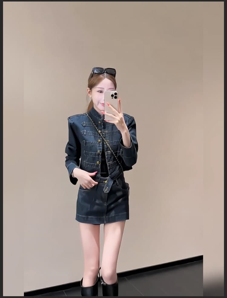 레트로 궁정 바람 스탠드 칼라 금 버클 쇼트 스타일 데님 재킷 세트 여성 하이웨이스트 한 마디 데님 미니 스커트 투피스 세트 상세 이미지 5