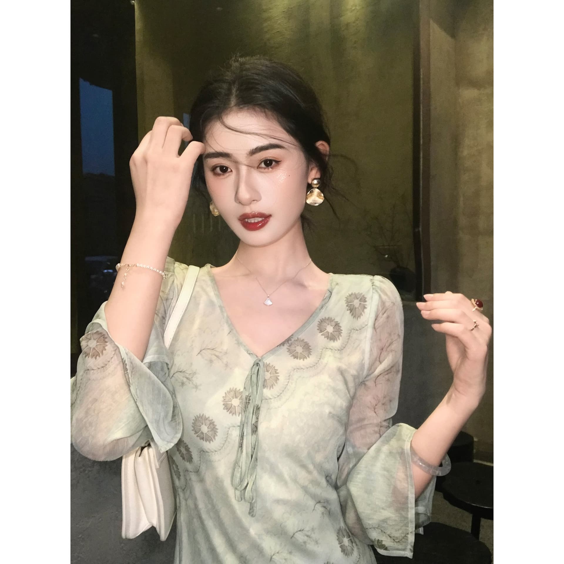 링 茜 거만한 와우 녹색 砚 가을 선 프랑스식 프린트 나팔 소매 여성 드레스 이른 가을 긴팔 허리 수축 한 마디 롱 스커트 이미지 3