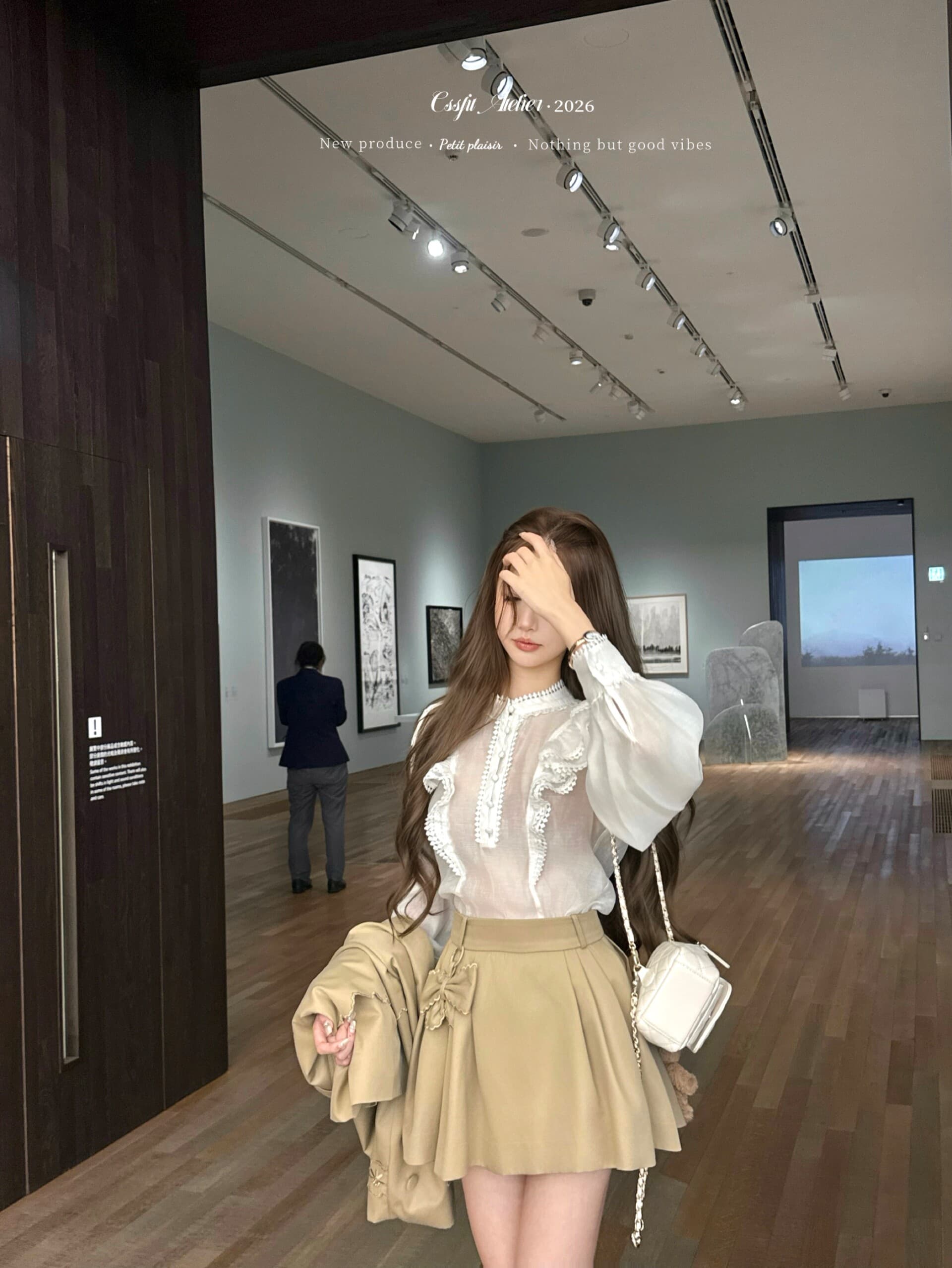 늦게 우산 우산 26 ss 질감 어형 변화표 자수 칼라 이중 버튼 짧은 재킷 재킷 자수 나비 매듭 반 스커트 상세 이미지 7