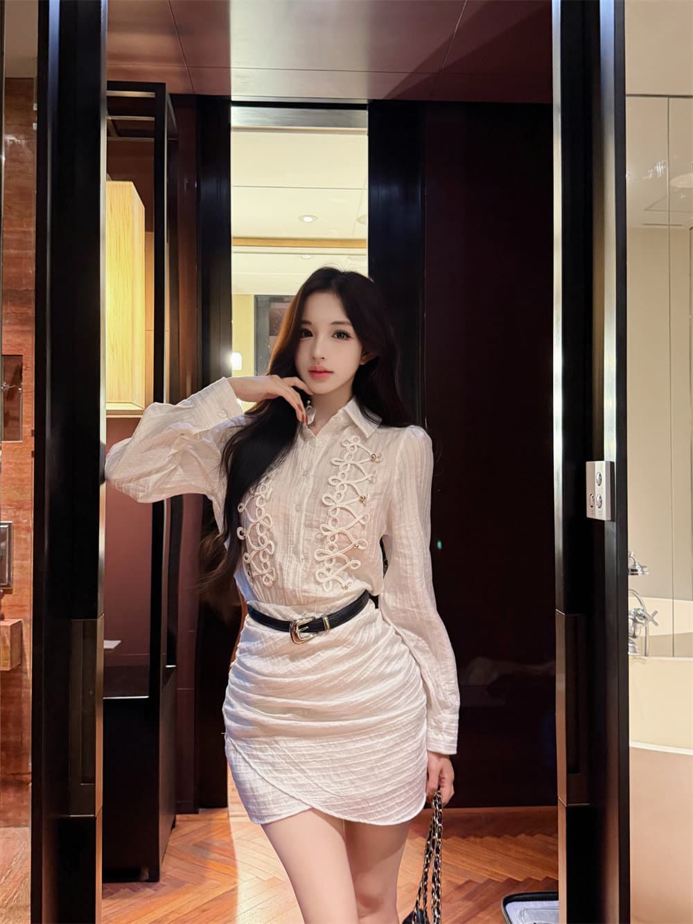 프랑스식 출퇴근 바람 화이트 단추 긴팔 셔츠 드레스 여성 가을 몸매 가꾸기 허리 수축 드레스 벨트 보내기 품격 치마 상세 이미지 7