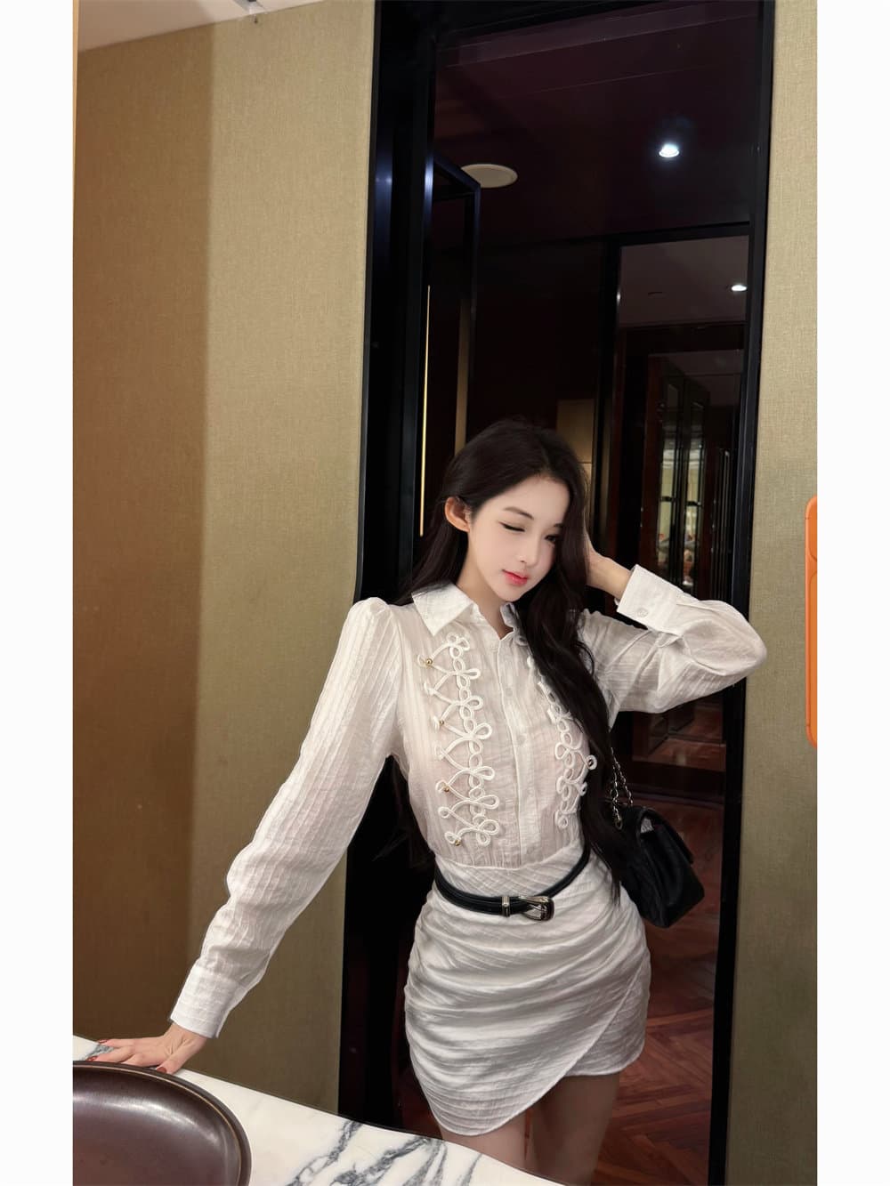 프랑스식 출퇴근 바람 화이트 단추 긴팔 셔츠 드레스 여성 가을 몸매 가꾸기 허리 수축 드레스 벨트 보내기 품격 치마 상세 이미지 8