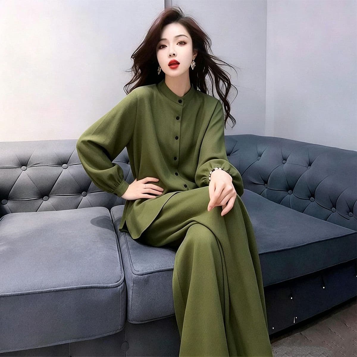 2026 년 봄 여름 스탠드 칼라 셔츠 와이드 레그 팬츠 작은 키 디스플레이 높음 투피스 세트 빛 국풍 패션 착용 가져 가라. 세트 여성 상세 이미지 5