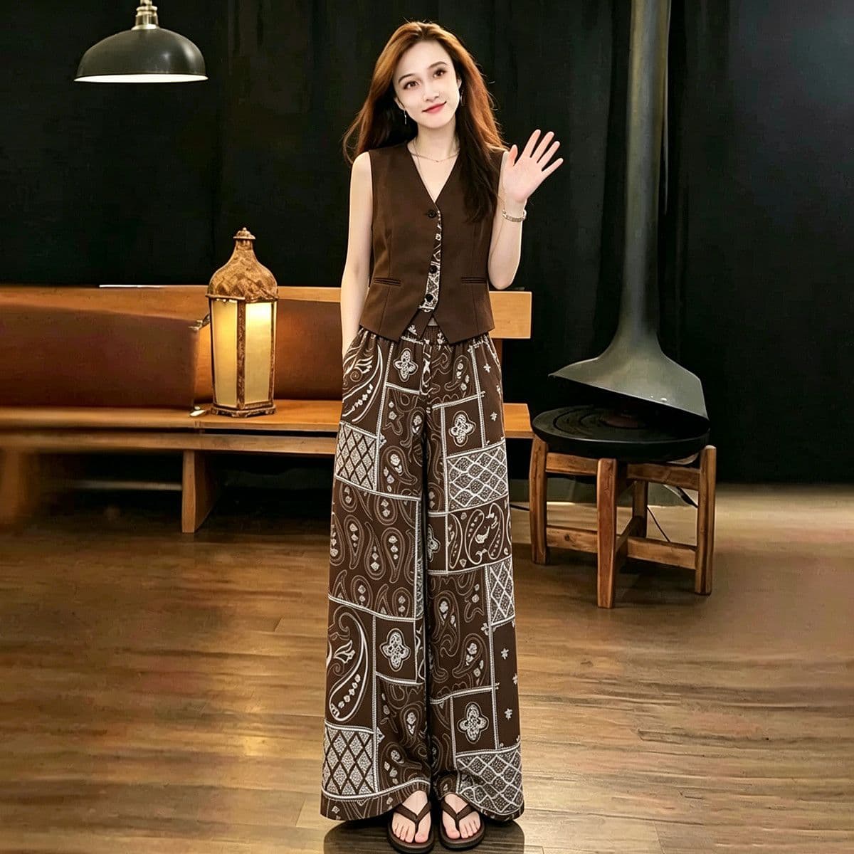 빛 요리 한 바람 레트로 브라운 베스트 프린트 와이드 레그 팬츠 세트 여성 2026 여름 새로운 고급 절묘한 투피스 세트 상세 이미지 4