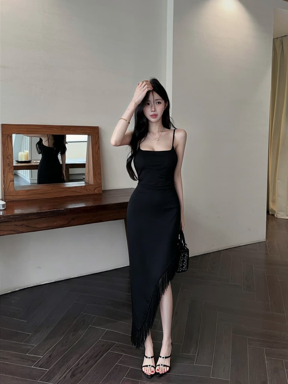 실사 광장 칼라 슬립 불규칙 타이트 스커트 허리 수축 슬림해 보이는 품격 명문 여성 바람 몸매 가꾸기 중간 길이 드레스 상세 이미지 16