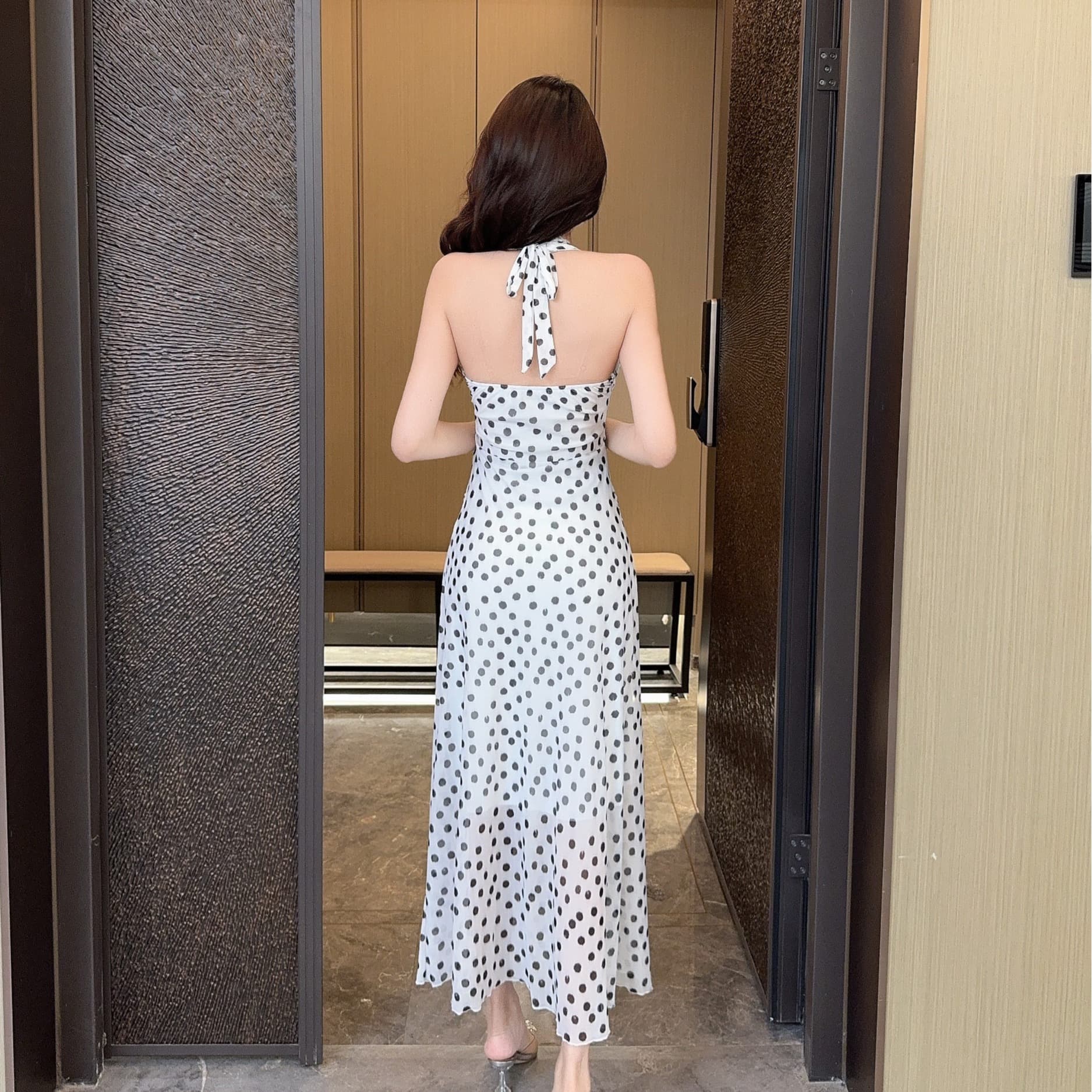 실사 행침 목 도트 무늬 망사 패치워크 허리 수축 슬림해 보이는 품격 명문 여성 바람 몸매 가꾸기 타이트 스커트 롱 코트 드레스 이미지 4