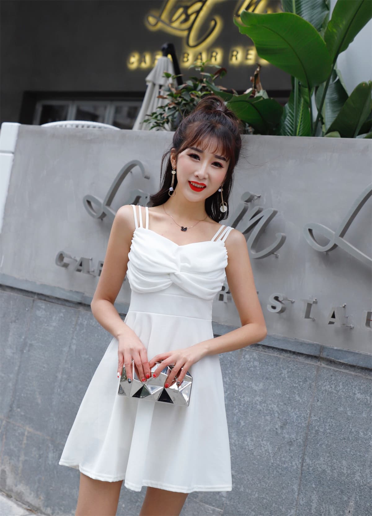 실사 비틀림 v 칼라 더블 슬립 드레스 허리 수축 슬림해 보이는 a 단어 진자 쇼트 스타일 작은 드레스 상세 이미지 14