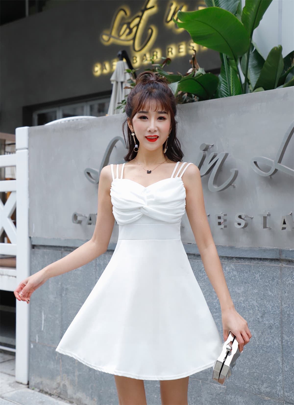 실사 비틀림 v 칼라 더블 슬립 드레스 허리 수축 슬림해 보이는 a 단어 진자 쇼트 스타일 작은 드레스 상세 이미지 15