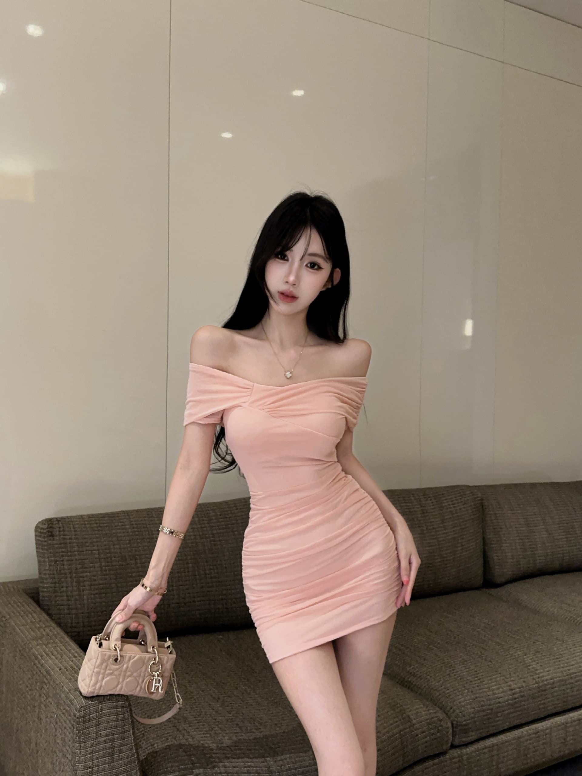 실사 오프숄더 십자가 주름 타이트 스커트 미니 스커트 순수한 욕망 몸매 가꾸기 디스플레이 몸 타이트 핫걸 쇼트 스타일 드레스 상세 이미지 7