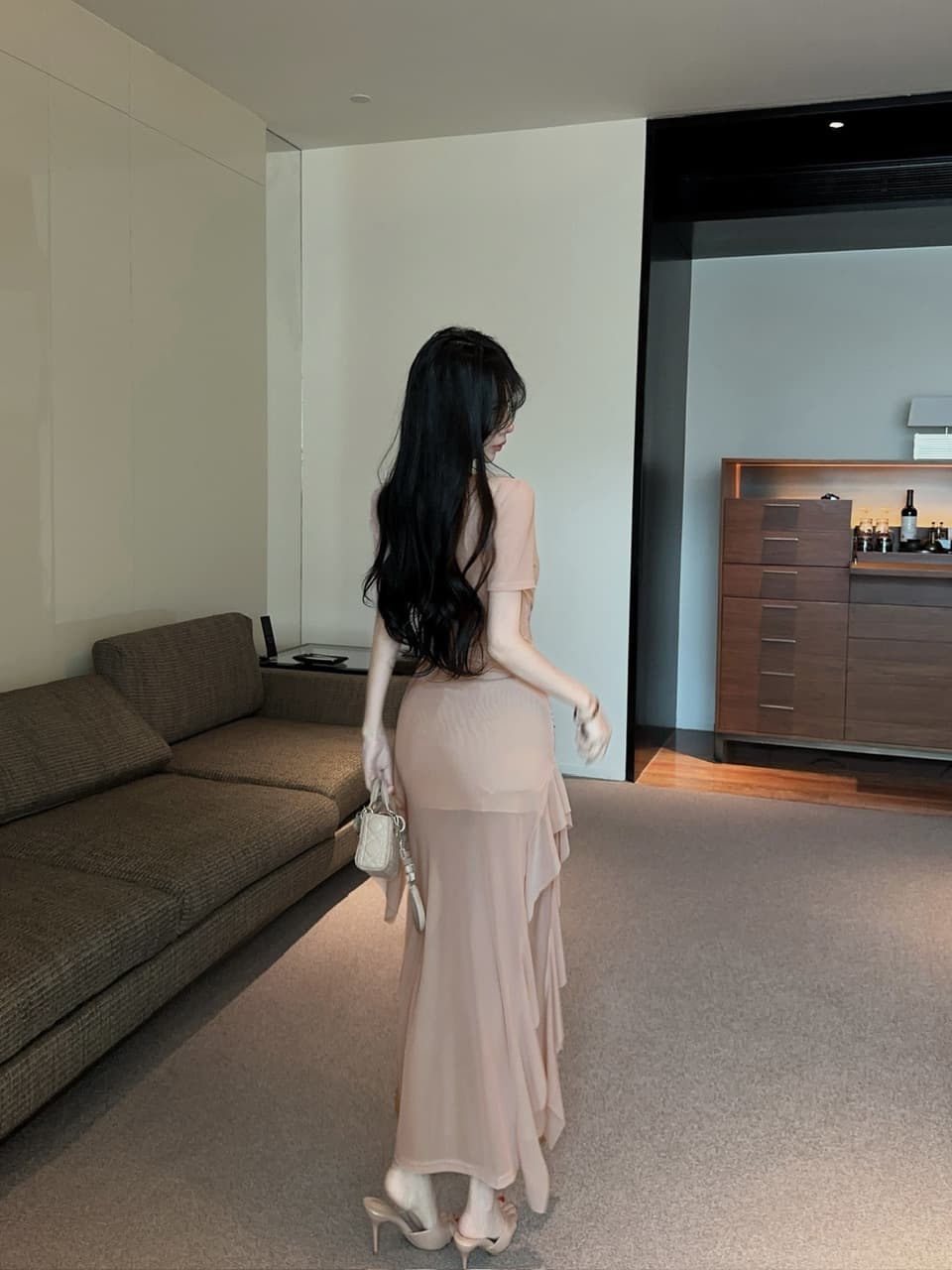 실사 십자가 V넥 반팔 망사 롱 스커트 주름 허리 수축 시스루 불규칙 밑단 섹시함 타이트 스커트 드레스 상세 이미지 13
