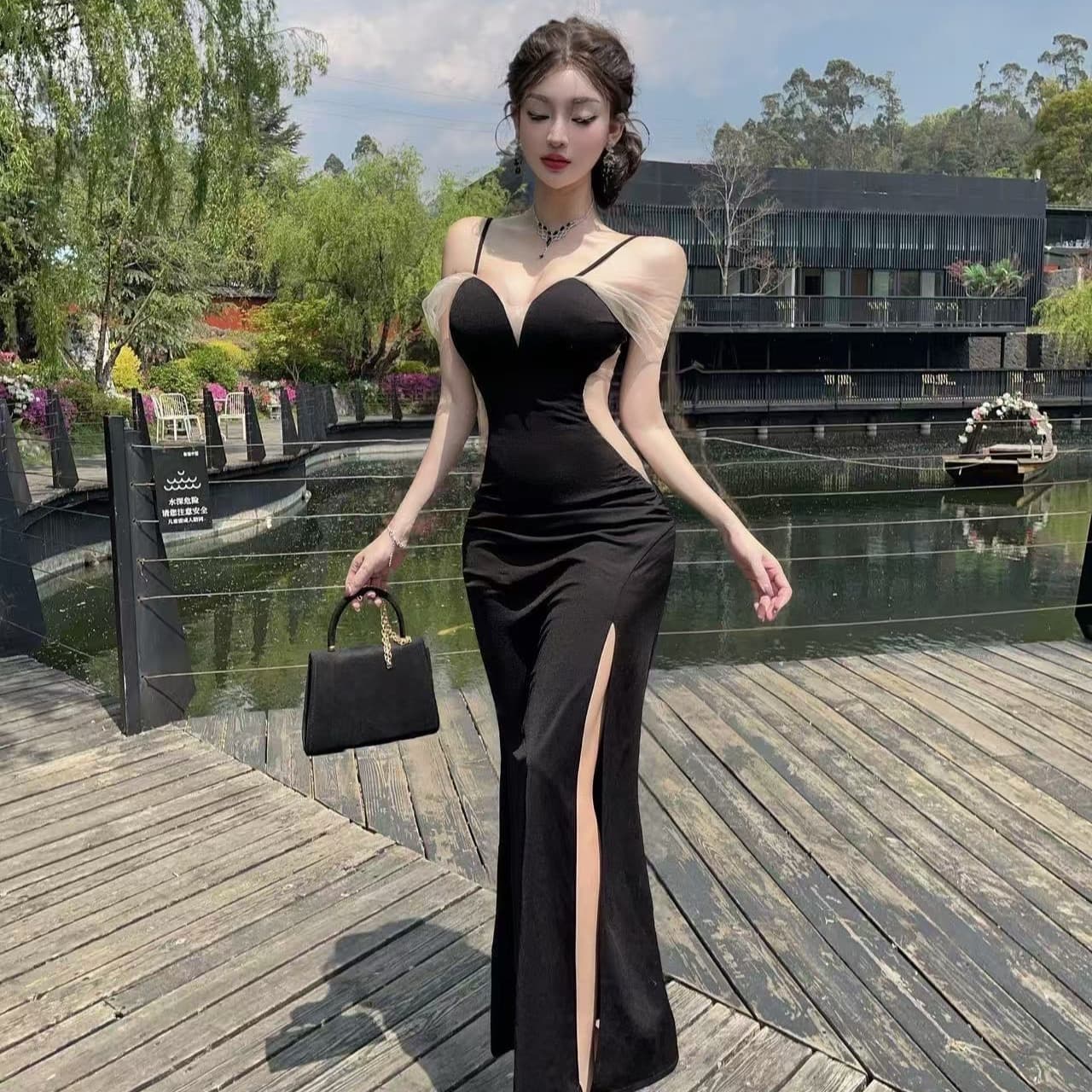 실사 분위기 센스 낮은 네크라인 슬립 예복 치마 날다 소매 측면 홀로우 아웃 트임 신축성 몸매 가꾸기 인어 꼬리 길다 치마
