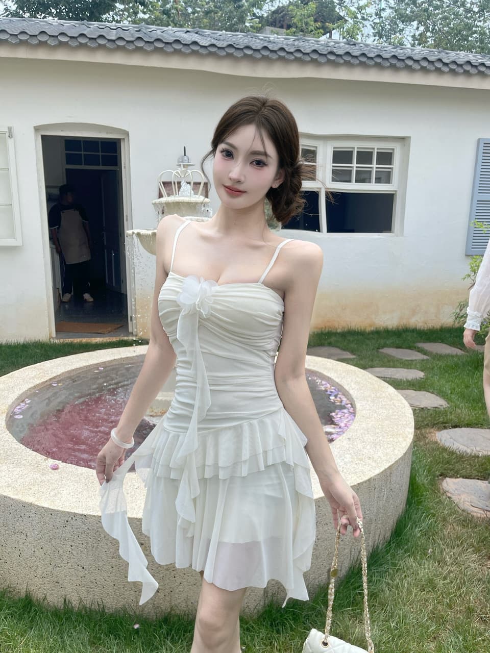 실사 슬립 여성 드레스 3 차원 꽃 트위스트 Pleat 허리 수축 불규칙 연꽃 잎 밑단 계층의 감각 케이크 미니 스커트 상세 이미지 41