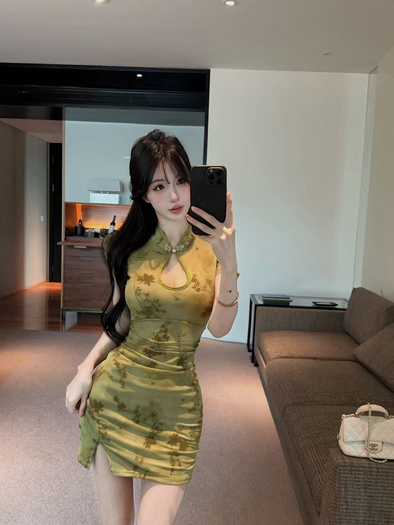 실사 새로운 중식 개선 치파오 드레스 스탠드 칼라 단추 홀로우 아웃 반팔 프린트 주름 트임 타이트 스커트 미니 스커트 상세 이미지 6