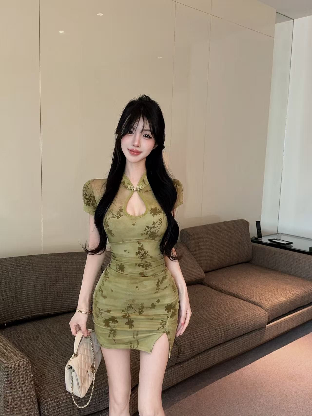 실사 새로운 중식 개선 치파오 드레스 스탠드 칼라 단추 홀로우 아웃 반팔 프린트 주름 트임 타이트 스커트 미니 스커트 상세 이미지 10