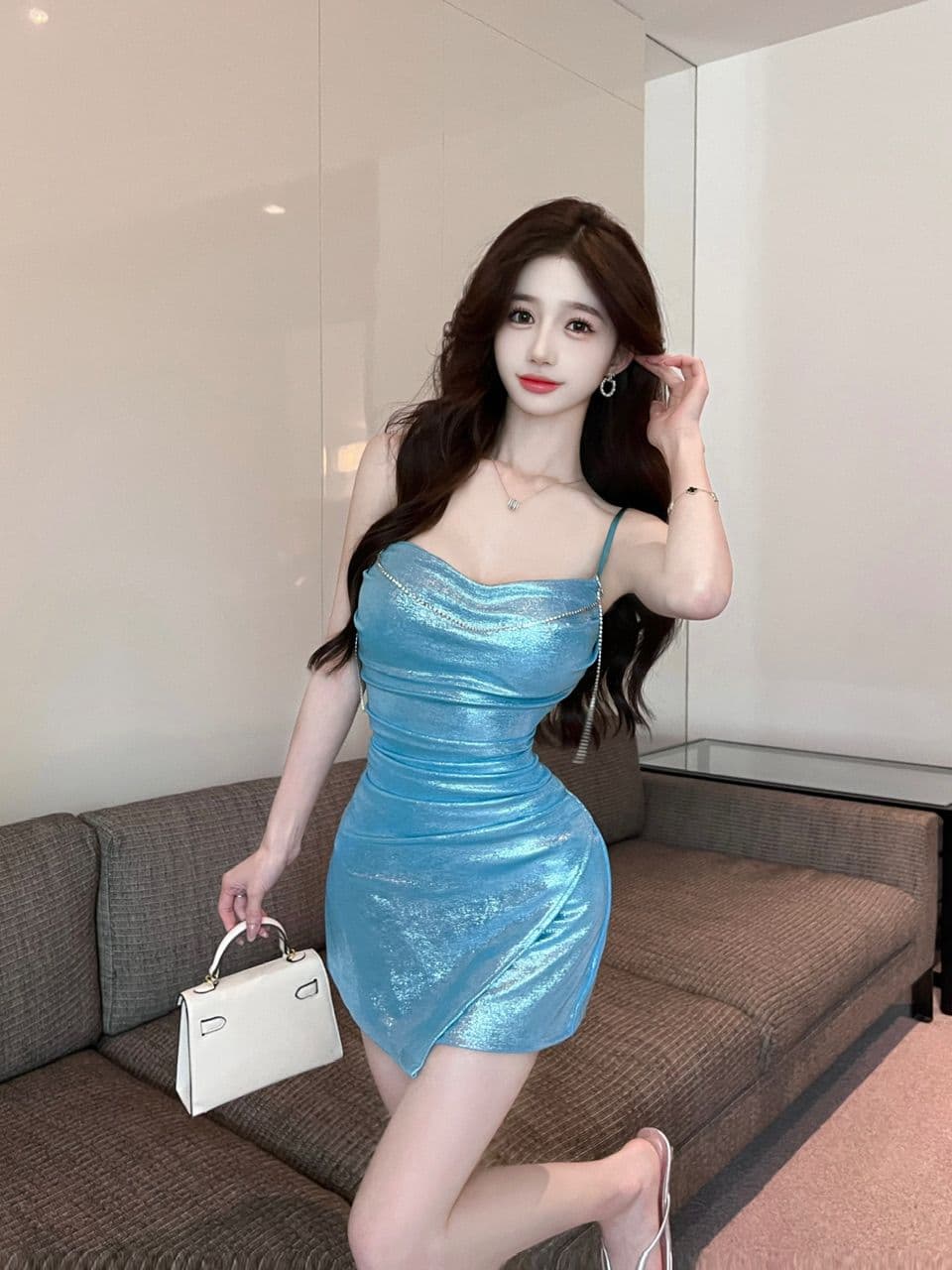실사 흔들다 칼라 슬립 여성 드레스 훈련 사슬 술 장식 허리 수축 주름 측면 트임 밝은 얼굴 타이트 스커트 미니 스커트 상세 이미지 31