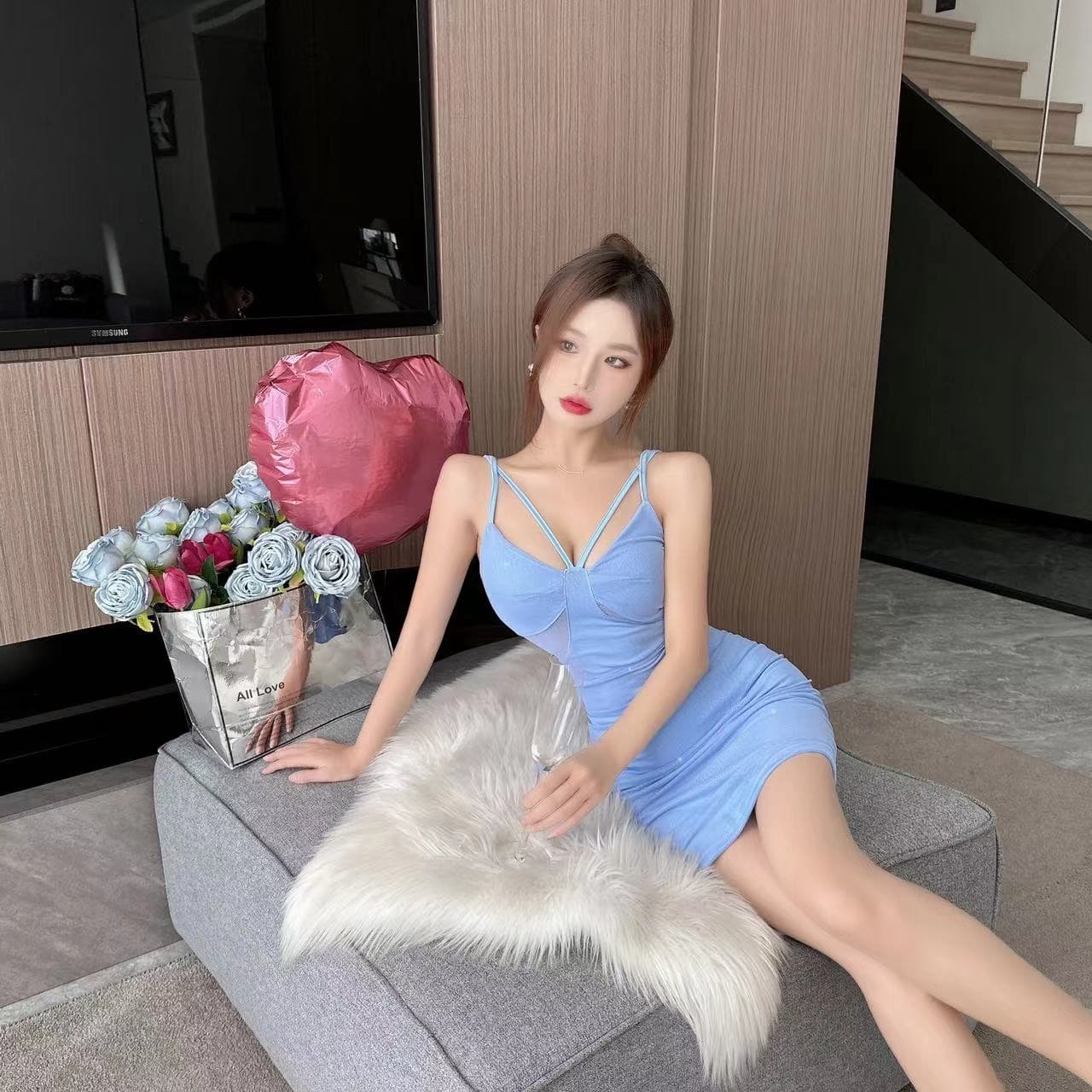 실사 디자인 센스 좋은 슬립 드레스 낮은 네크라인 망사 시스루 주름 신축성 타이트 스커트 쇼트 스타일 드레스 상세 이미지 30
