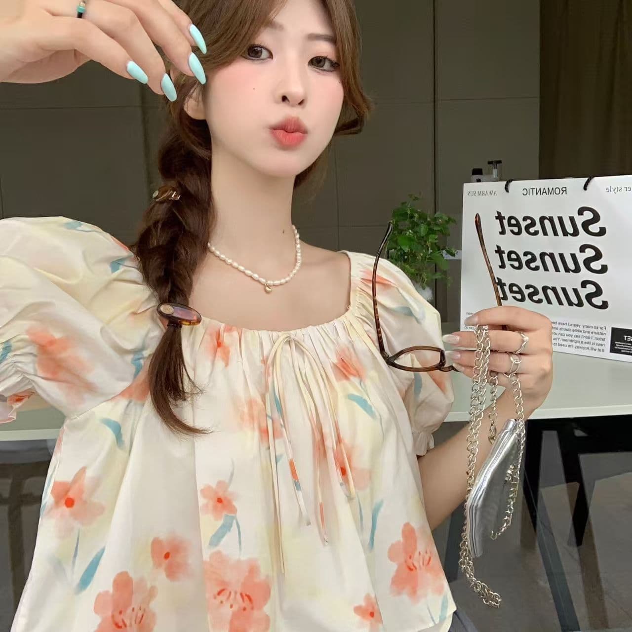 프랑스식 빅 사이즈 달콤함 꽃무늬 광장 칼라 쉬폰 블라우스 여름 반팔 셔츠 맨위 디스플레이 화이트 표지 작은 배꼽 트렌디 상세 이미지 2