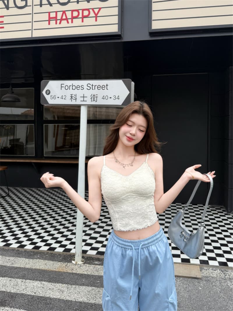봄 여름 프랑스식 레이스 아름다움 뒤로 한 부서 높음 세트 없음 흔적 레이스 작은 예쁜 허리 슬립 정장 인사이드 가져 가라. 고급 센스 조끼 상세 이미지 6