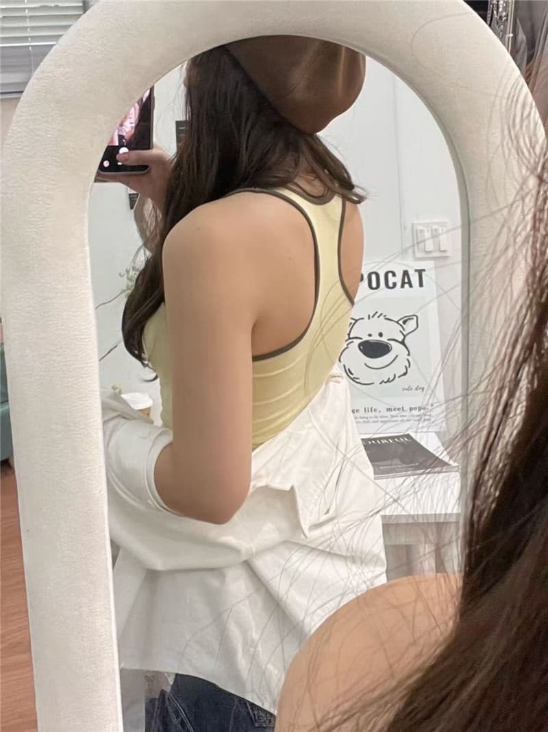 봄 새로운 아메리칸 레트로 핫걸 외출용 캐미솔 2026 여름 새로운 인사이드 가져 가라. 민소매 맨위 이미지 4