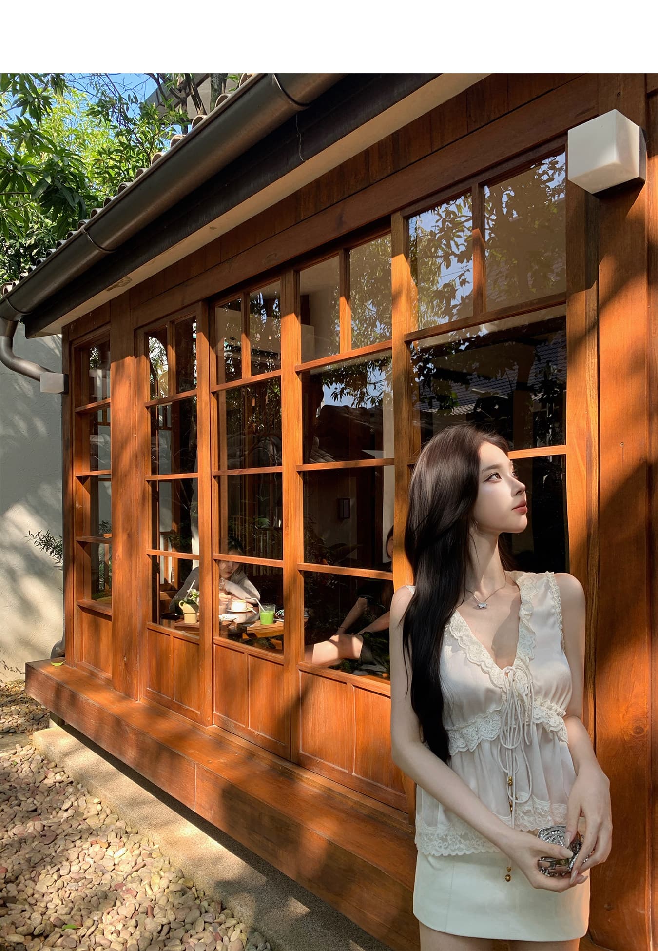 꽃 리플 레이스 화이트 새틴 프릴 소녀 달콤함 V넥 스트랩 조끼 여성 상세 이미지 15
