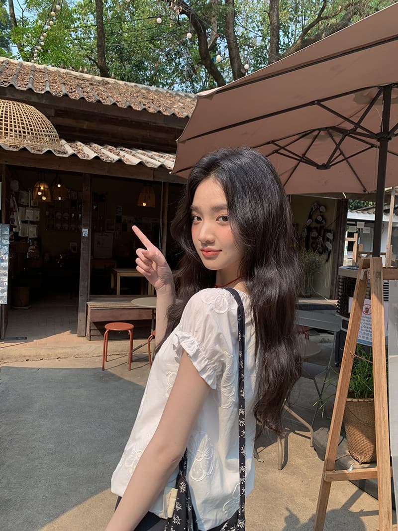 프랑스식 화이트 달콤함 반팔 여성 셔츠 여름 디자인 센스 자이언트 잘 생긴 루즈핏 셔츠 품격 맨위 상세 이미지 20