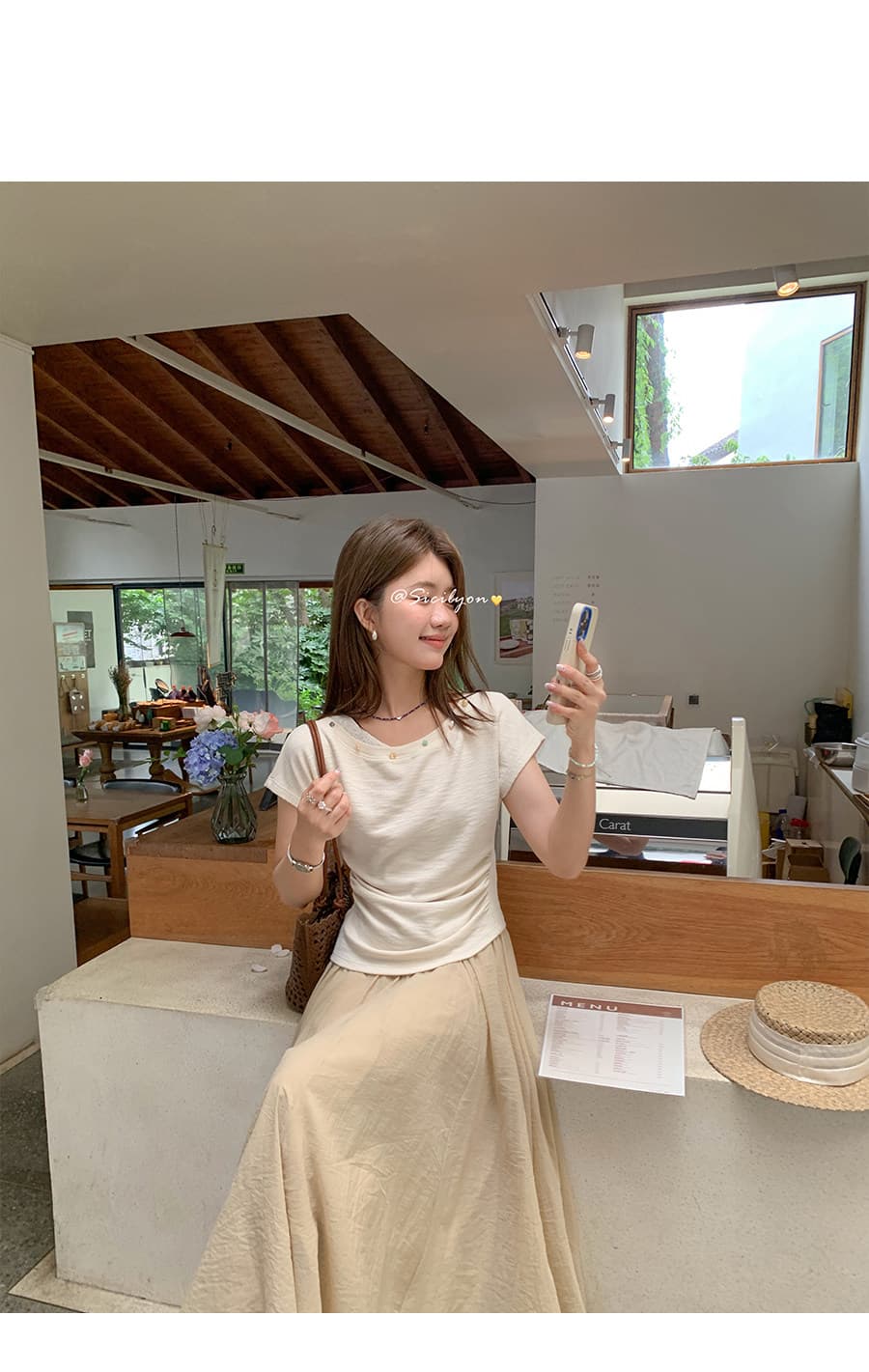 빛 사람들 높음 지혜 센스 한 부서 부드러운 배색 비즈 박기 반팔 티셔츠 여성 Chic 슬림해 보이는 꼬집기 허리 작은 셔츠 상세 이미지 24