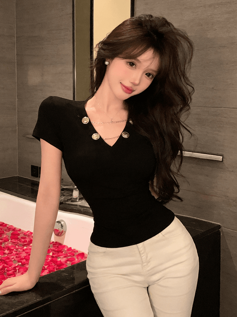 정가 실사 유럽과 미국 스타일 핫걸 금속 버클 체인 홀로우 아웃 반팔 몸매 가꾸기 쇼트 스타일 티셔츠 다용도 슬림해 보이는 맨위 이미지 2