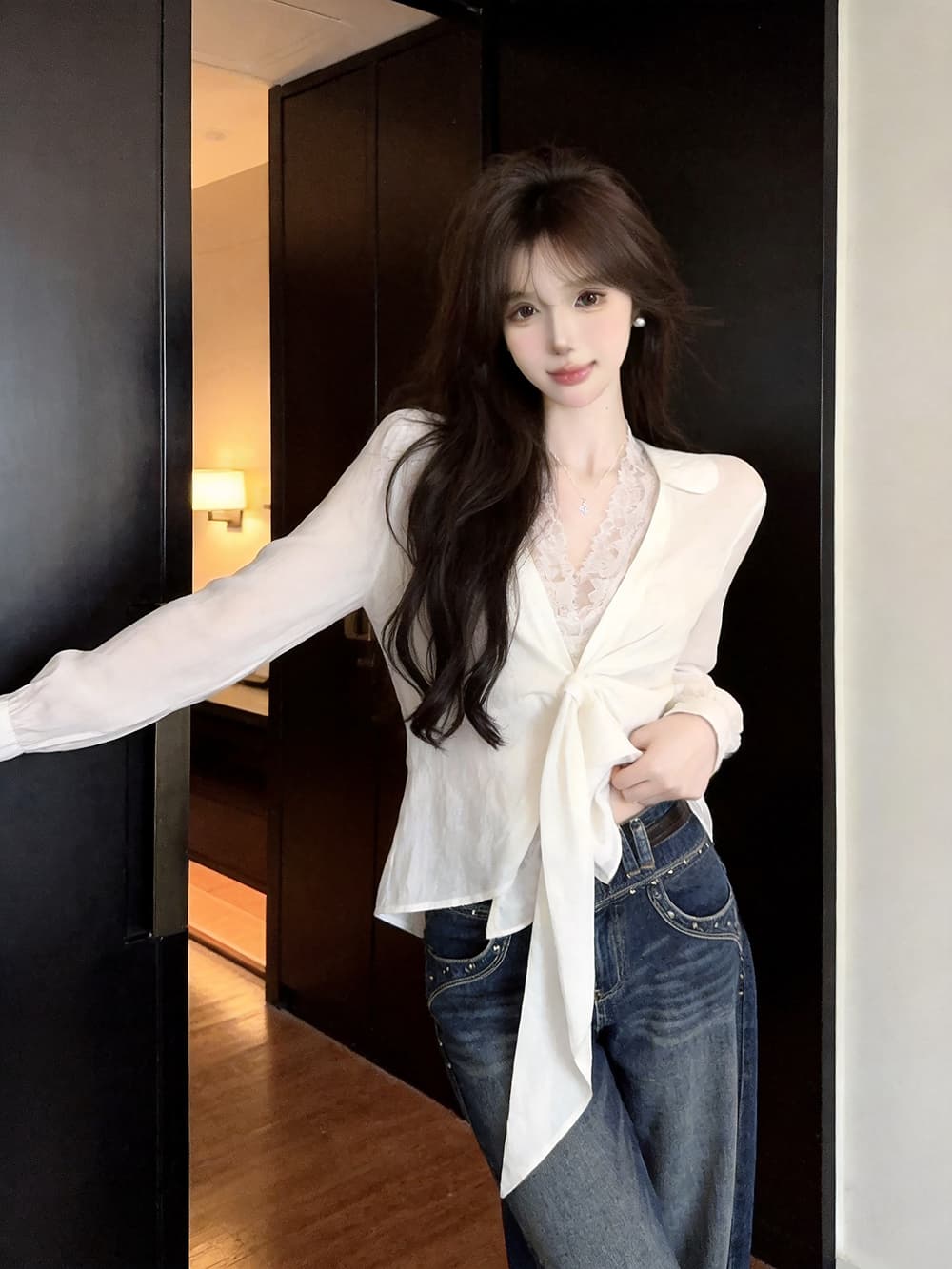 정가 실사 한 부서 품격 폴로 칼라 긴팔 셔츠 레이스 뒤로 심장 안에 가져 가라. 투피스 세트 디자인 센스 셔츠 맨위 상세 이미지 8