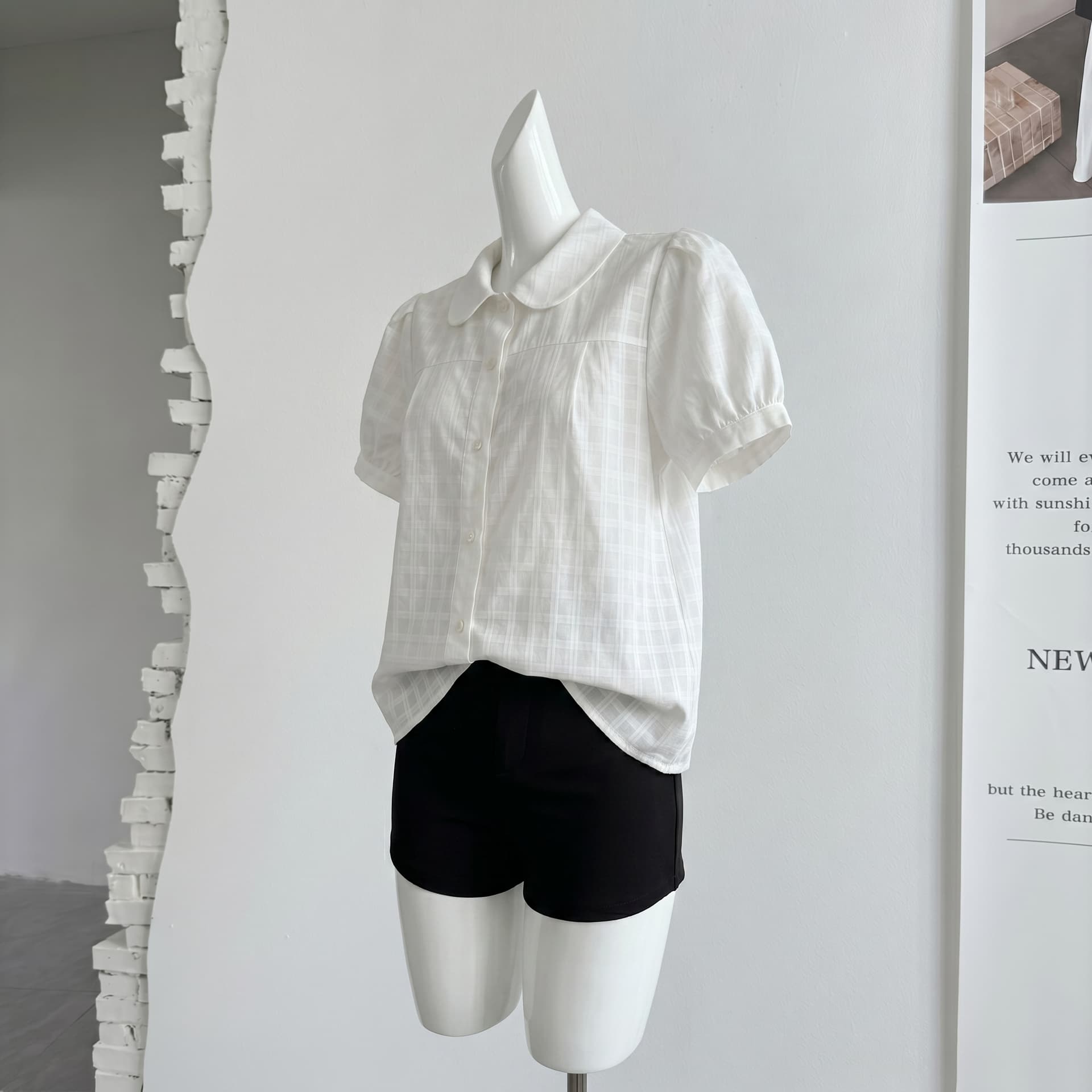 xxdeli 향기로운 향 ~ 중 배 한 부서 품격 베이비 칼라 셔츠 거품 소매 미니멀리즘 출퇴근 루즈핏 반팔 셔츠 상세 이미지 5