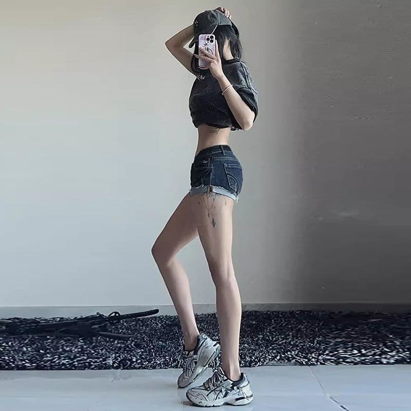 아메리칸 레트로 진한 파란색 펭 넓적 다리 데님 반바지 여성 여름 빅 사이즈 핫걸 y2k 몸매 가꾸기 슬림해 보이는 타이트 스커트 뜨거운 바지 이미지 2