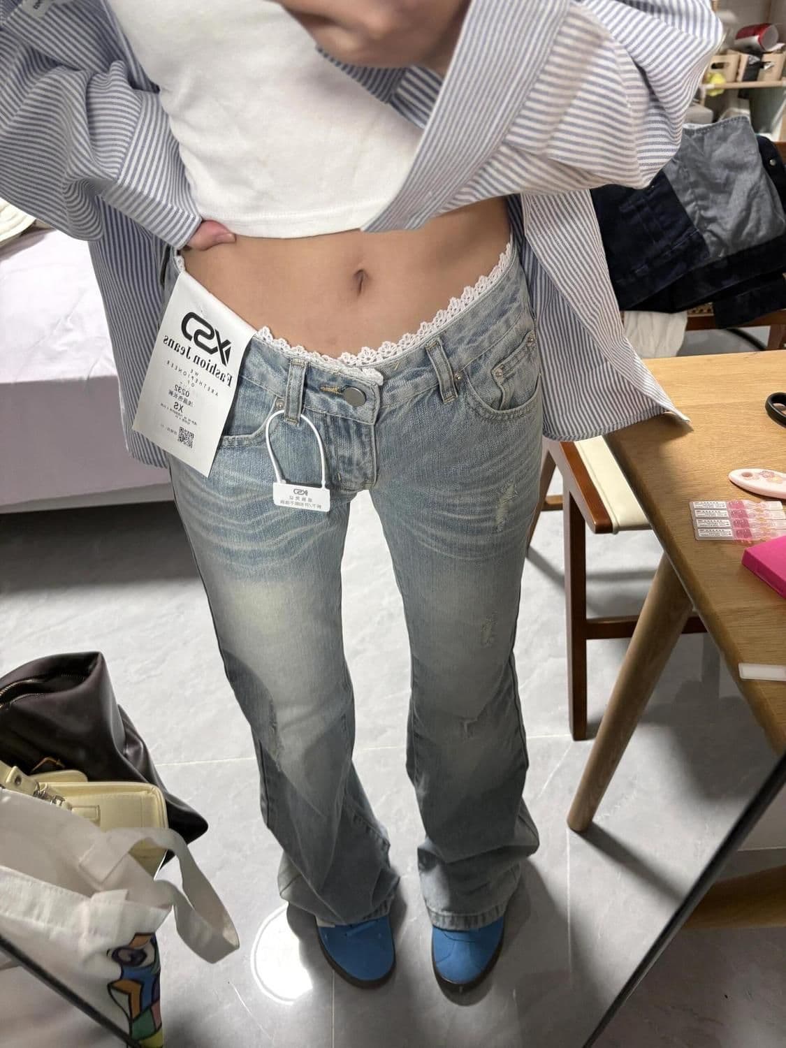 아메리칸 레트로 높음 거리 레이스 레이스 패치워크 하늘색 몸매 가꾸기 슬림해 보이는 마이크로 나팔 청바지 여성 바닥 청소 바지 상세 이미지 3