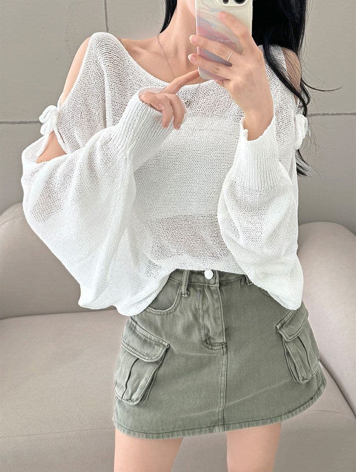 여름 프랑스식 디자인 센스 홀로우 아웃 스트랩 나비 매듭 루즈핏 긴팔 자외선 차단 니트 블라우스 상세 이미지 4