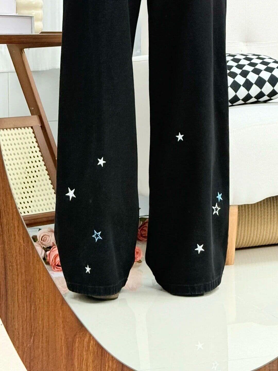검정색 별 자수 넓은 다리 청바지 여성 2026 새로운 하이웨이스트 루즈핏 슬림해 보이는 배 모양 몸 스트레이트 바지 상세 이미지 6